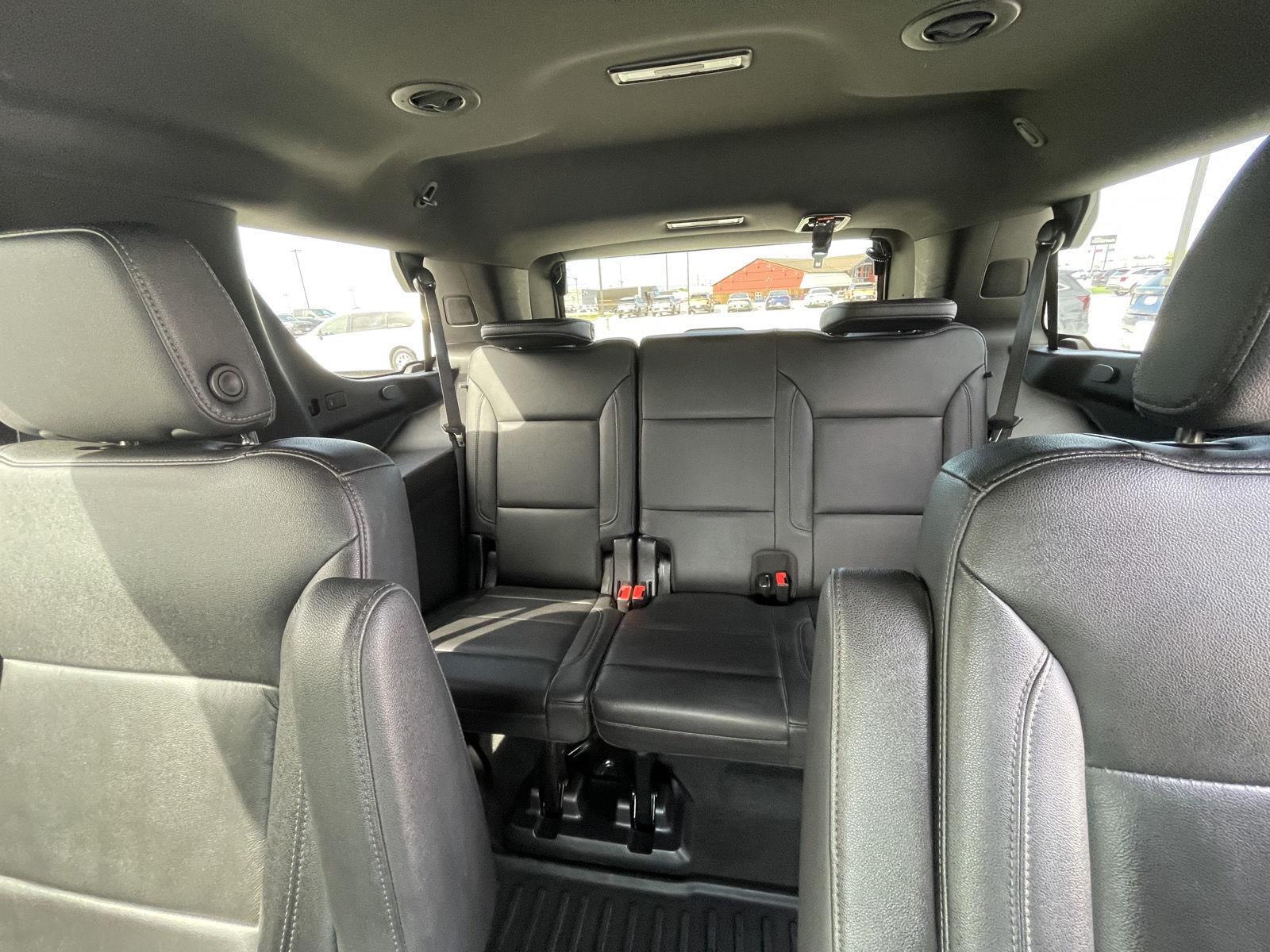 Vehicle photo 18