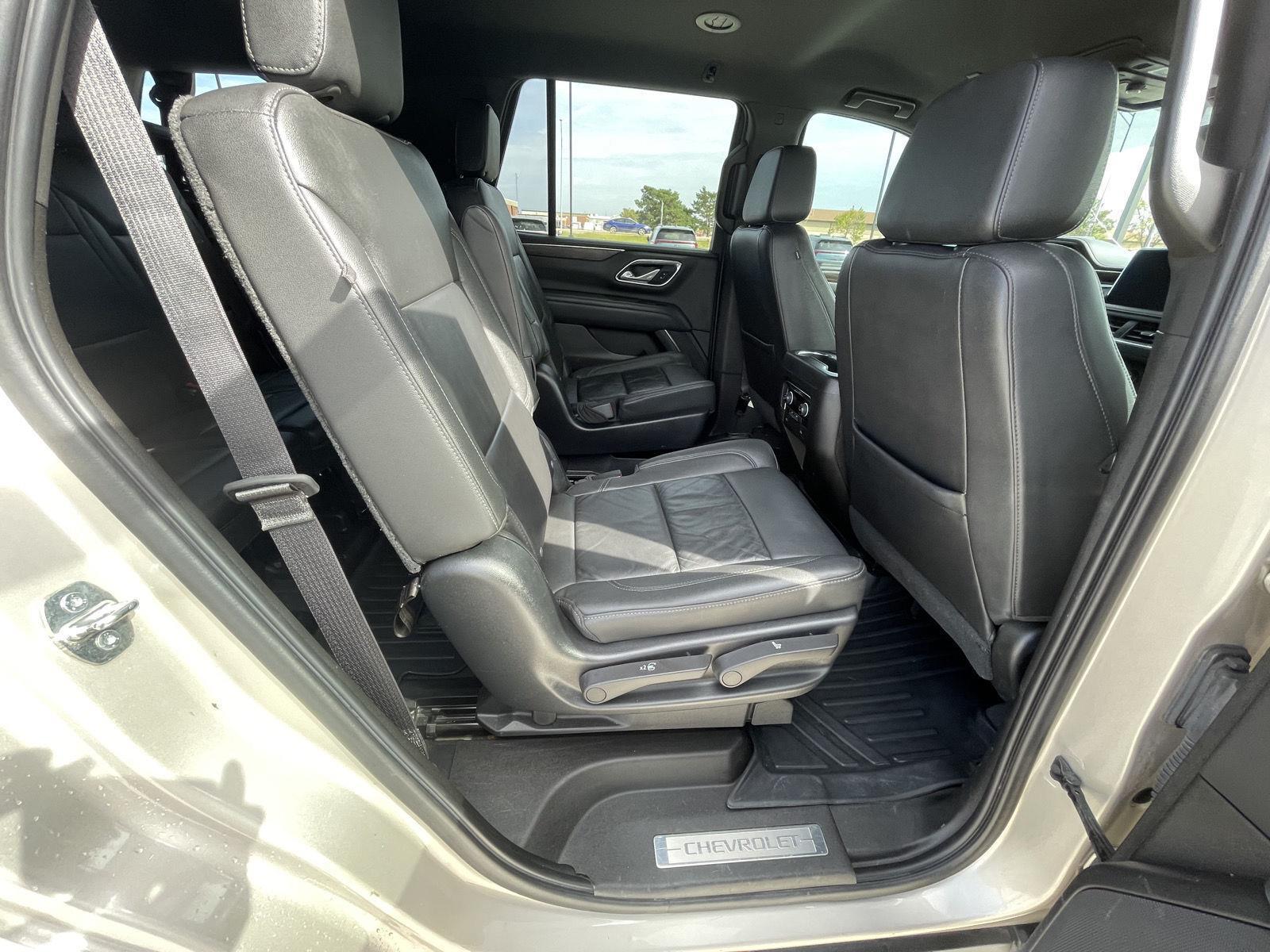 Vehicle photo 20