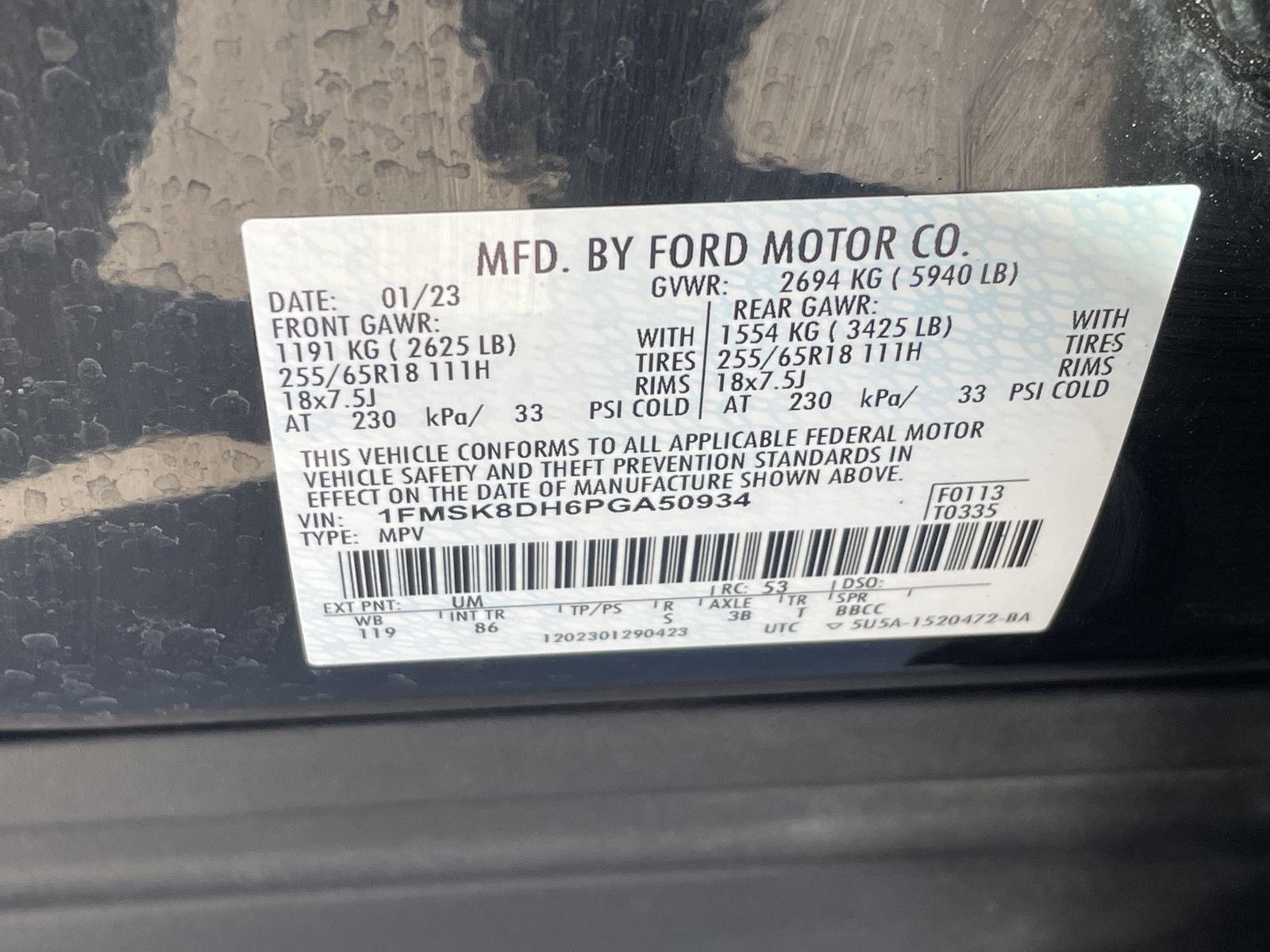 Vehicle photo 11