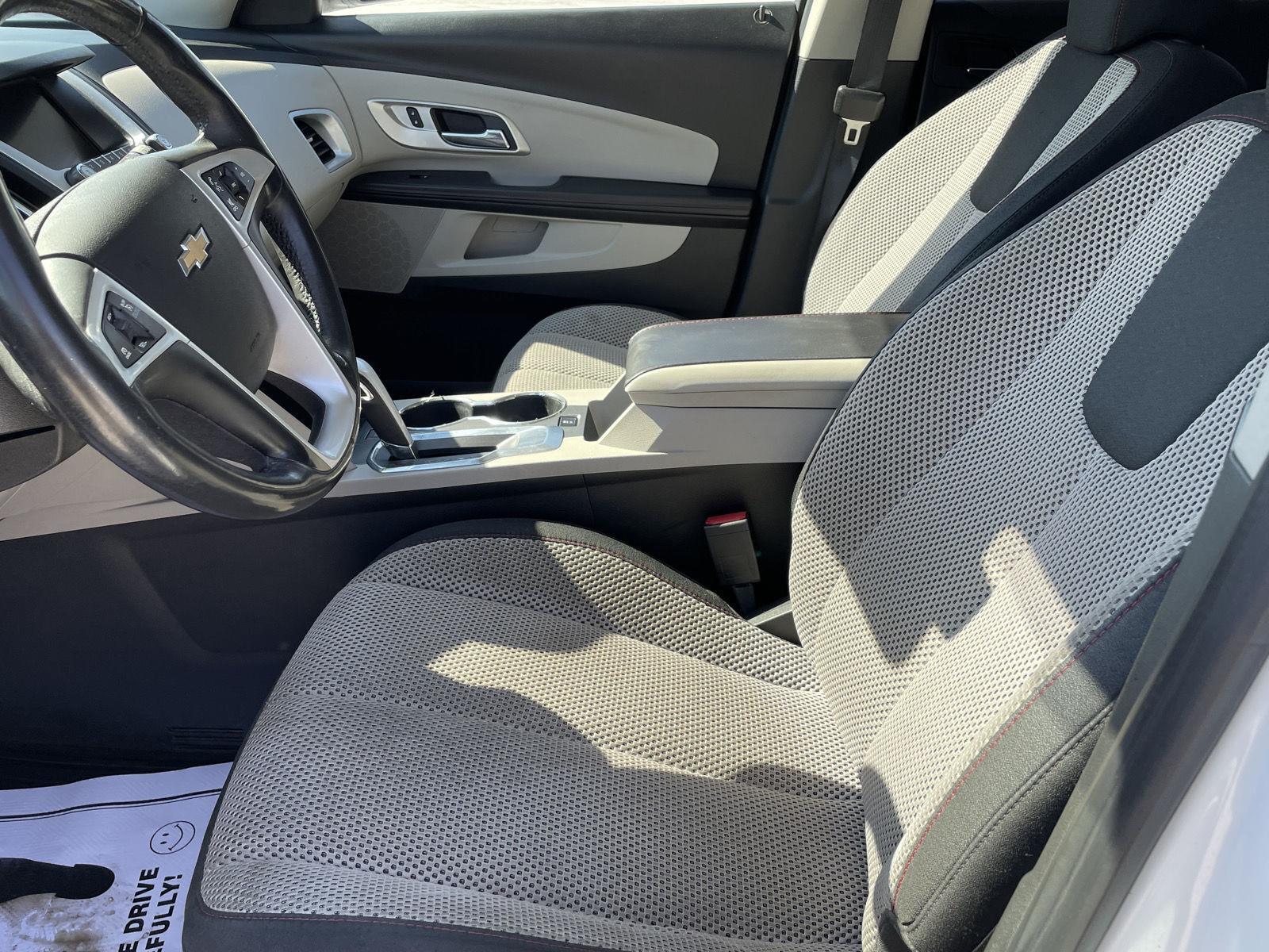Vehicle photo 9
