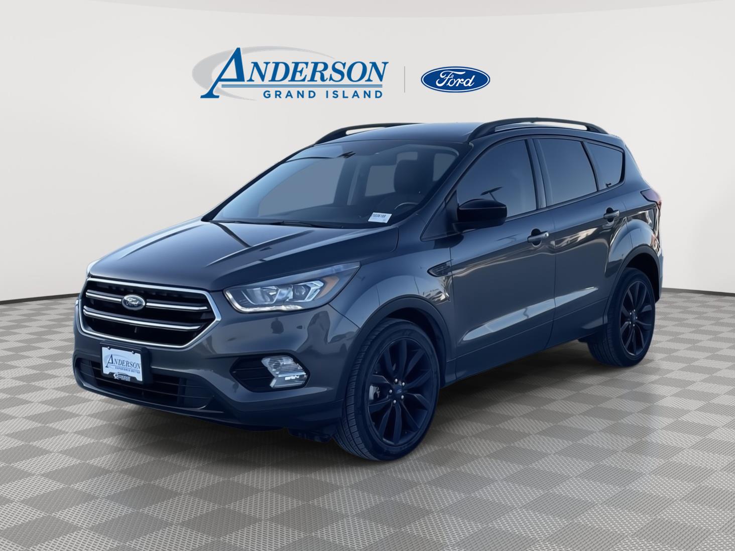 Vehicle photo 1