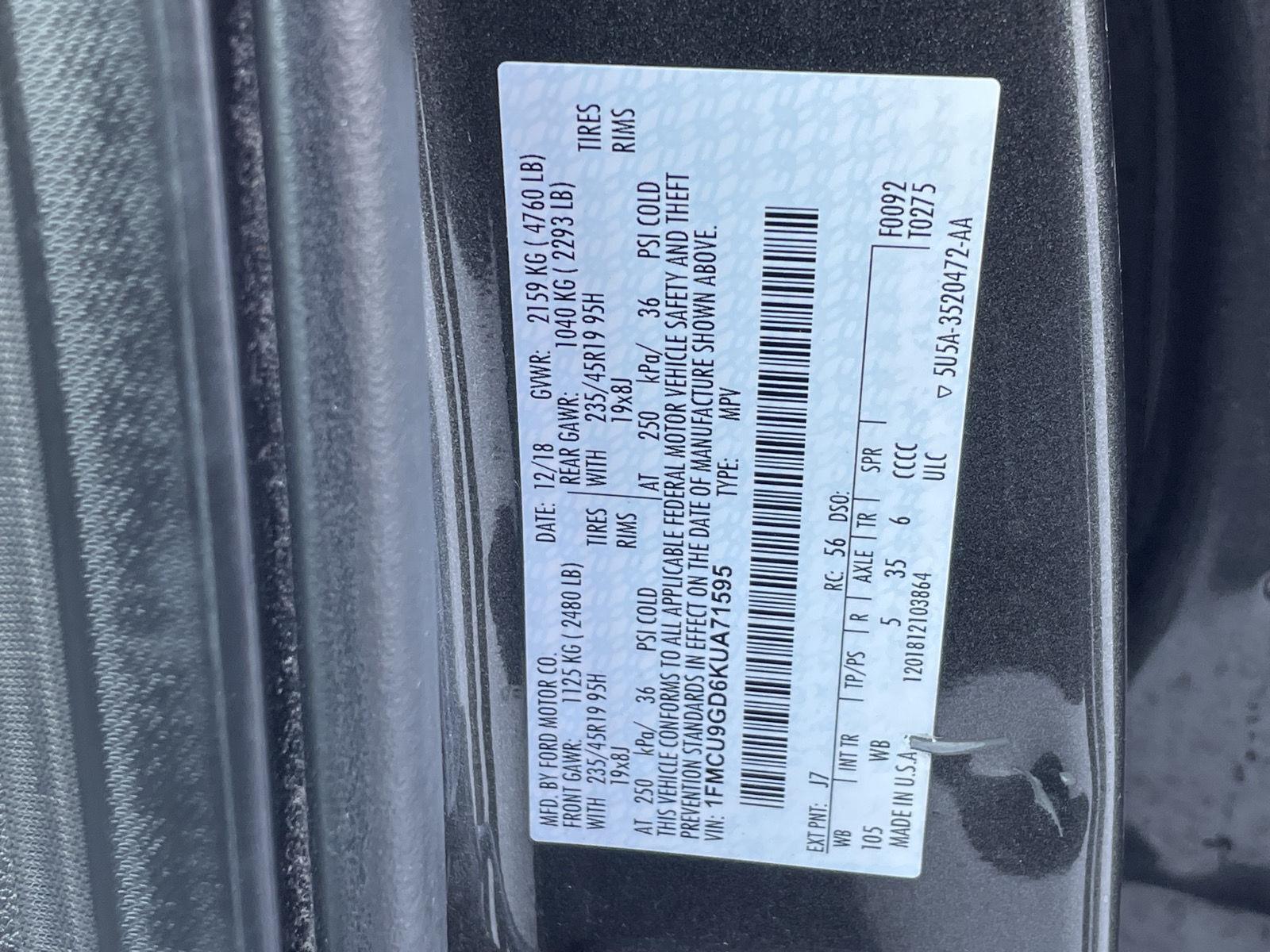 Vehicle photo 11