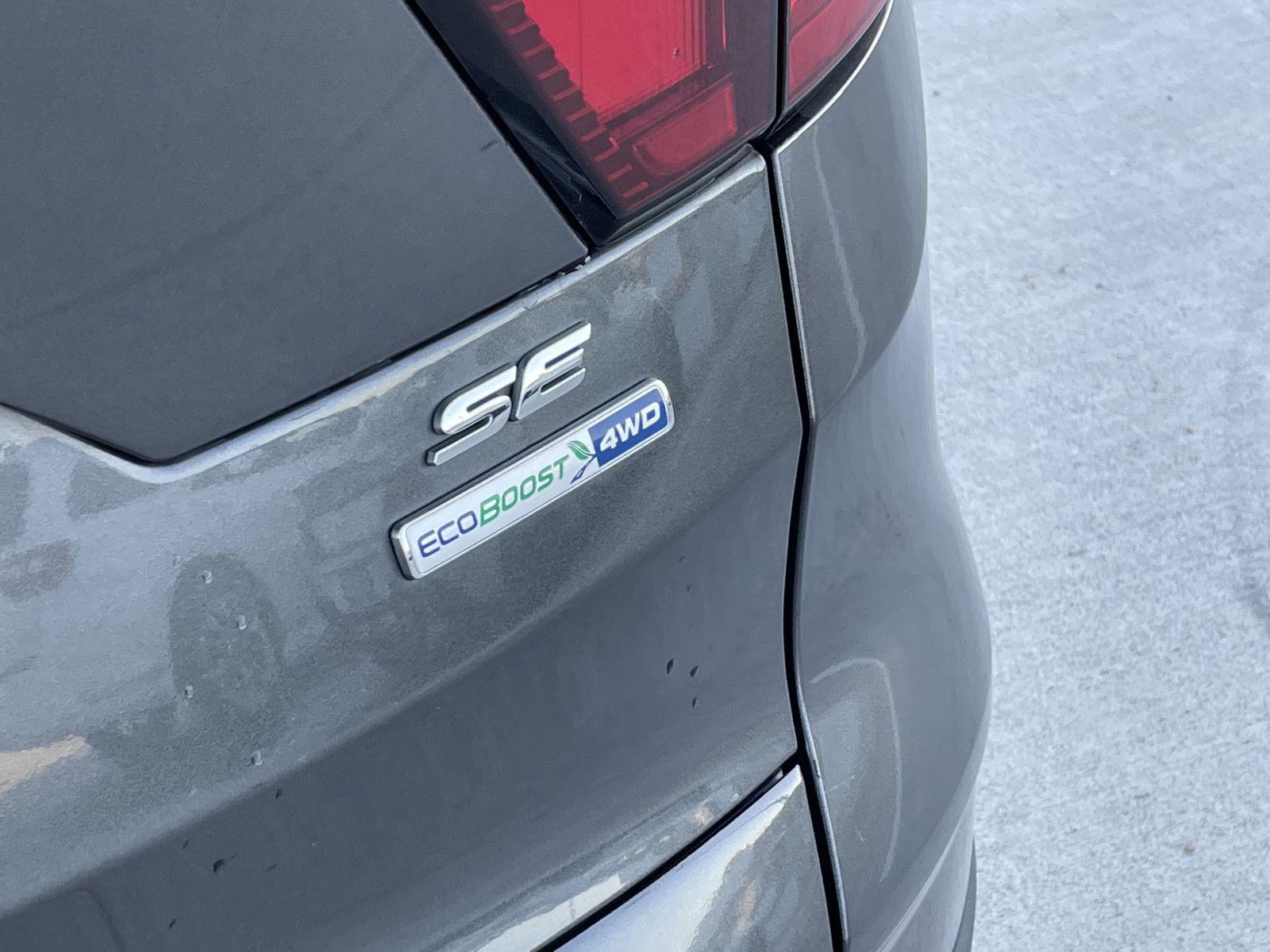 Vehicle photo 22