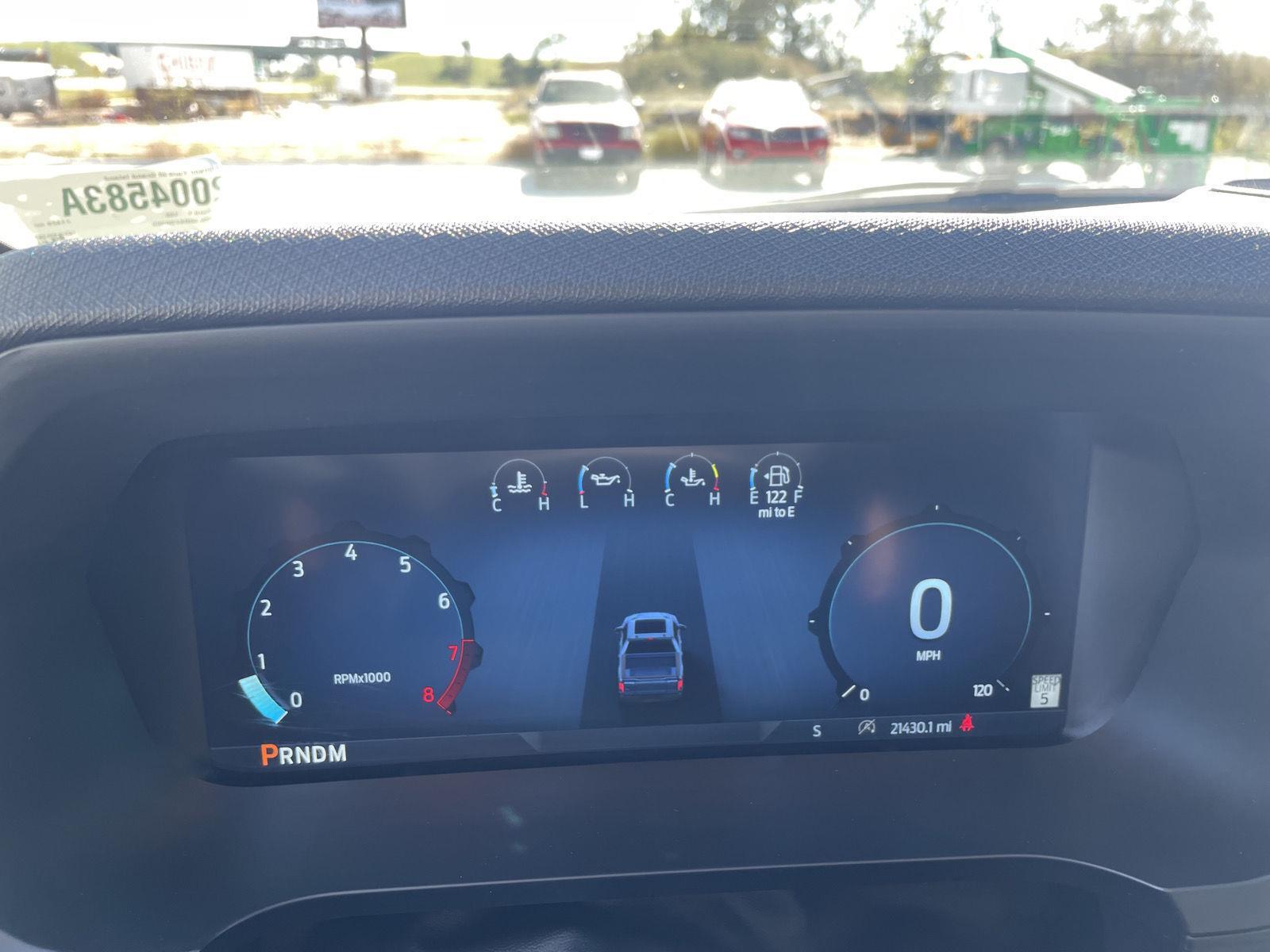 Vehicle photo 3
