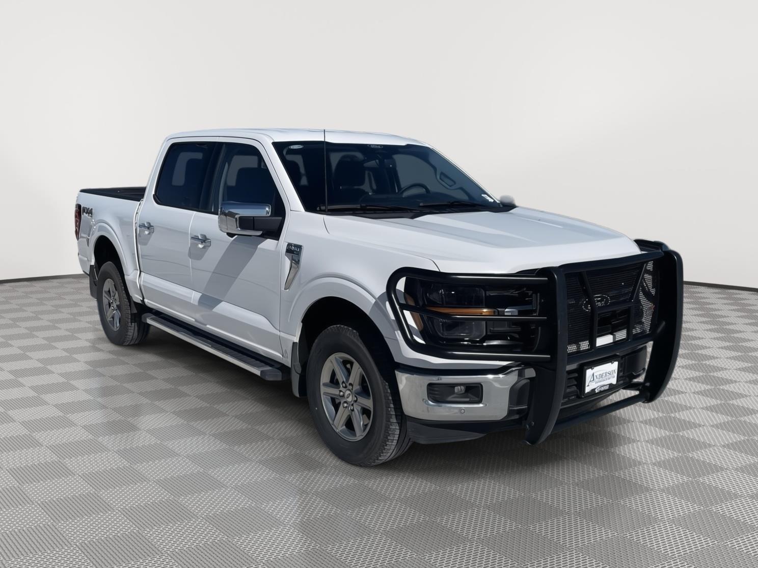 Vehicle photo 8