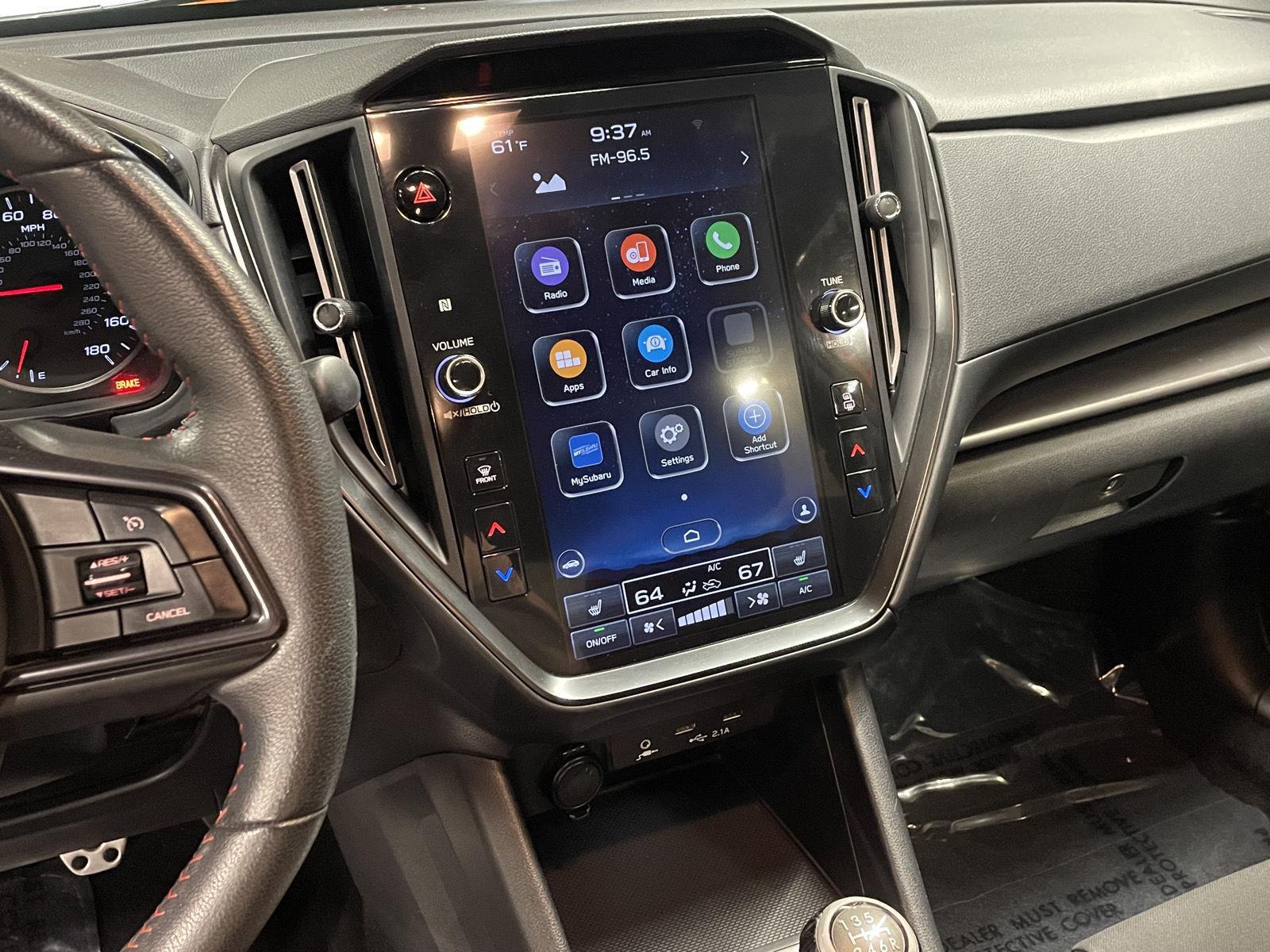 Vehicle photo 15