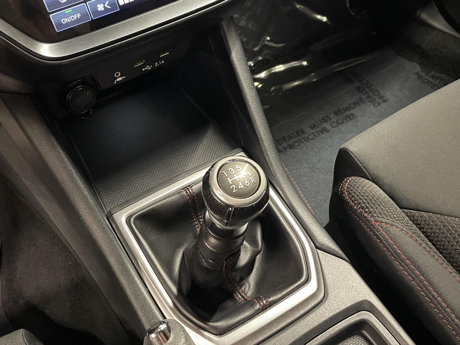 Vehicle photo 16