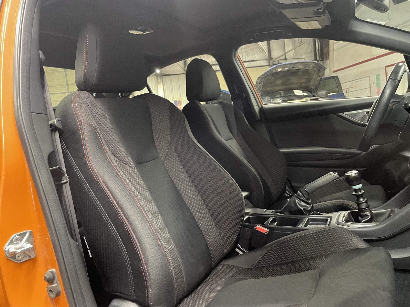 Vehicle photo 23