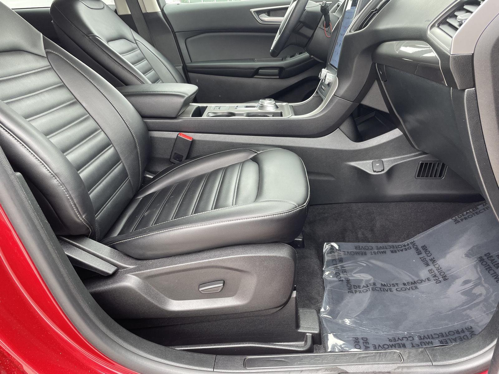 Vehicle photo 20