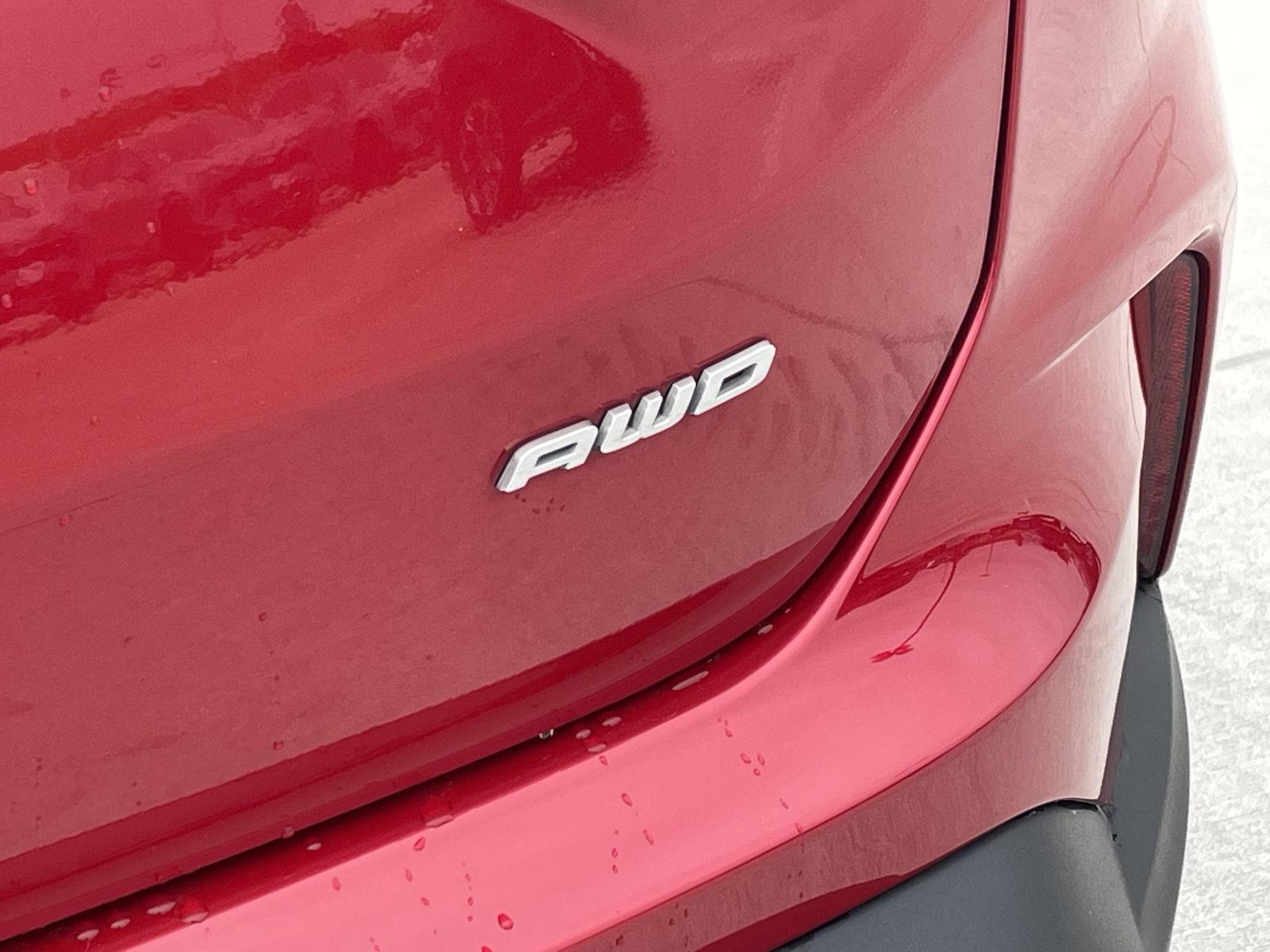 Vehicle photo 22