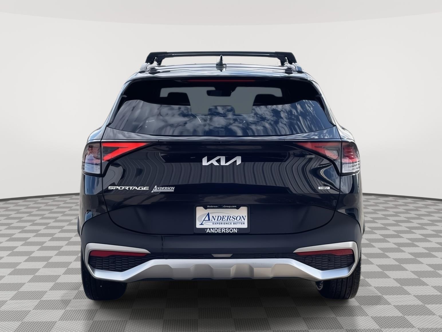 Vehicle photo 5