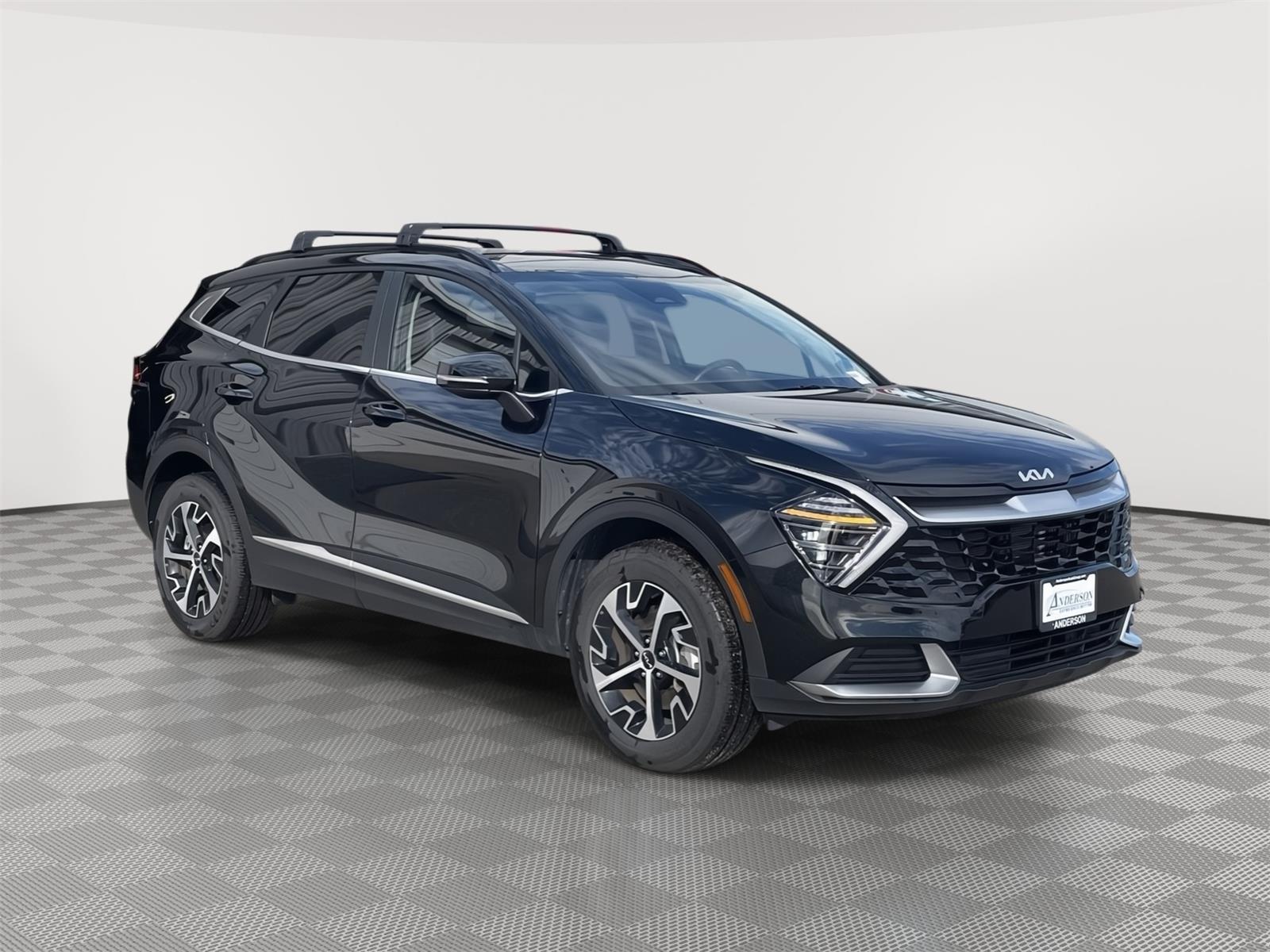 Vehicle photo 8