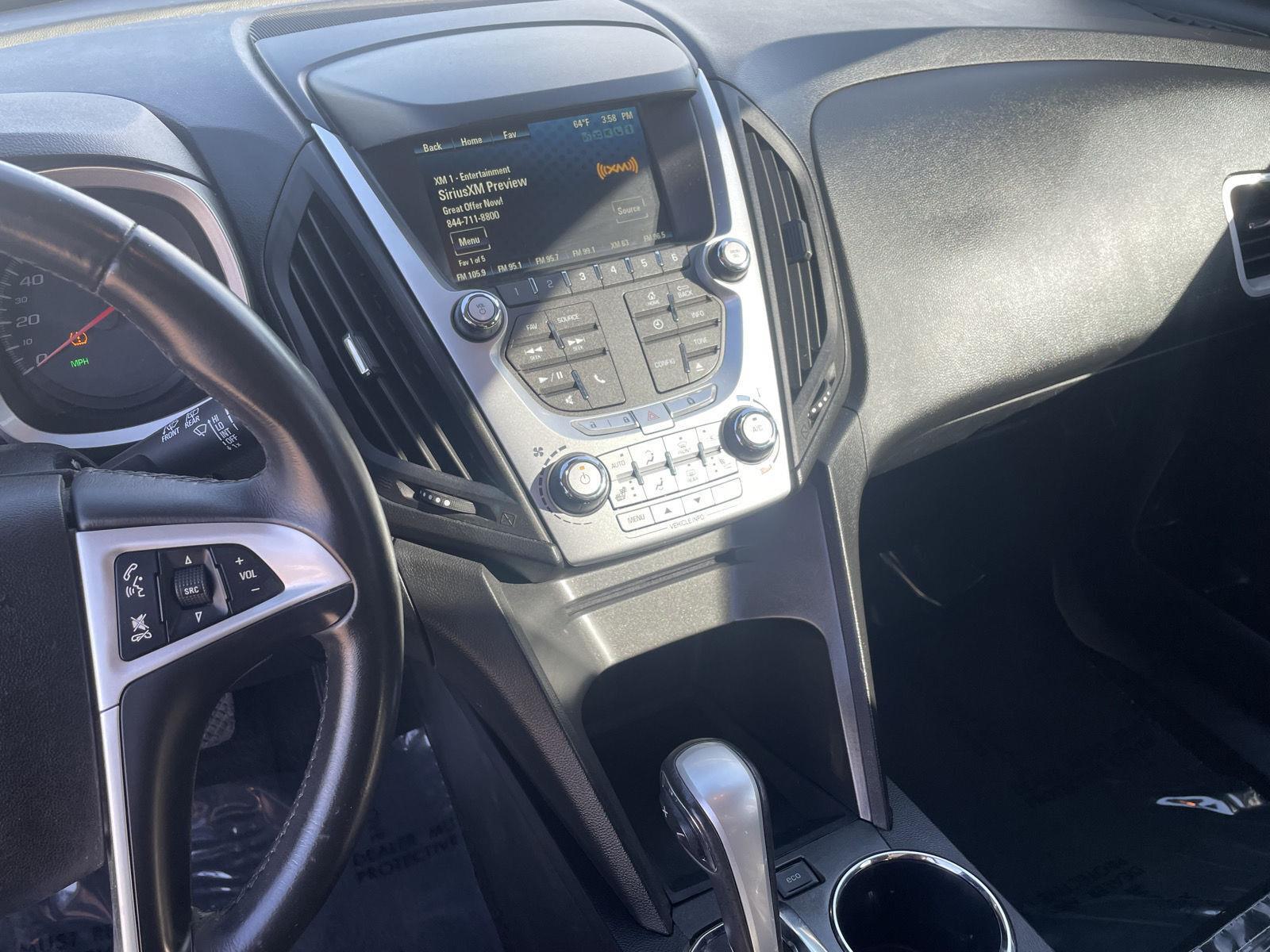 Vehicle photo 15