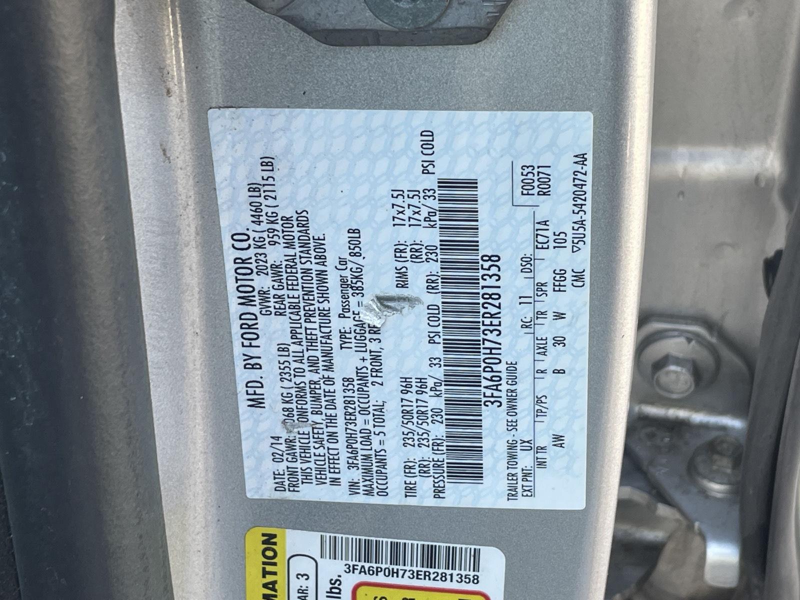 Vehicle photo 10