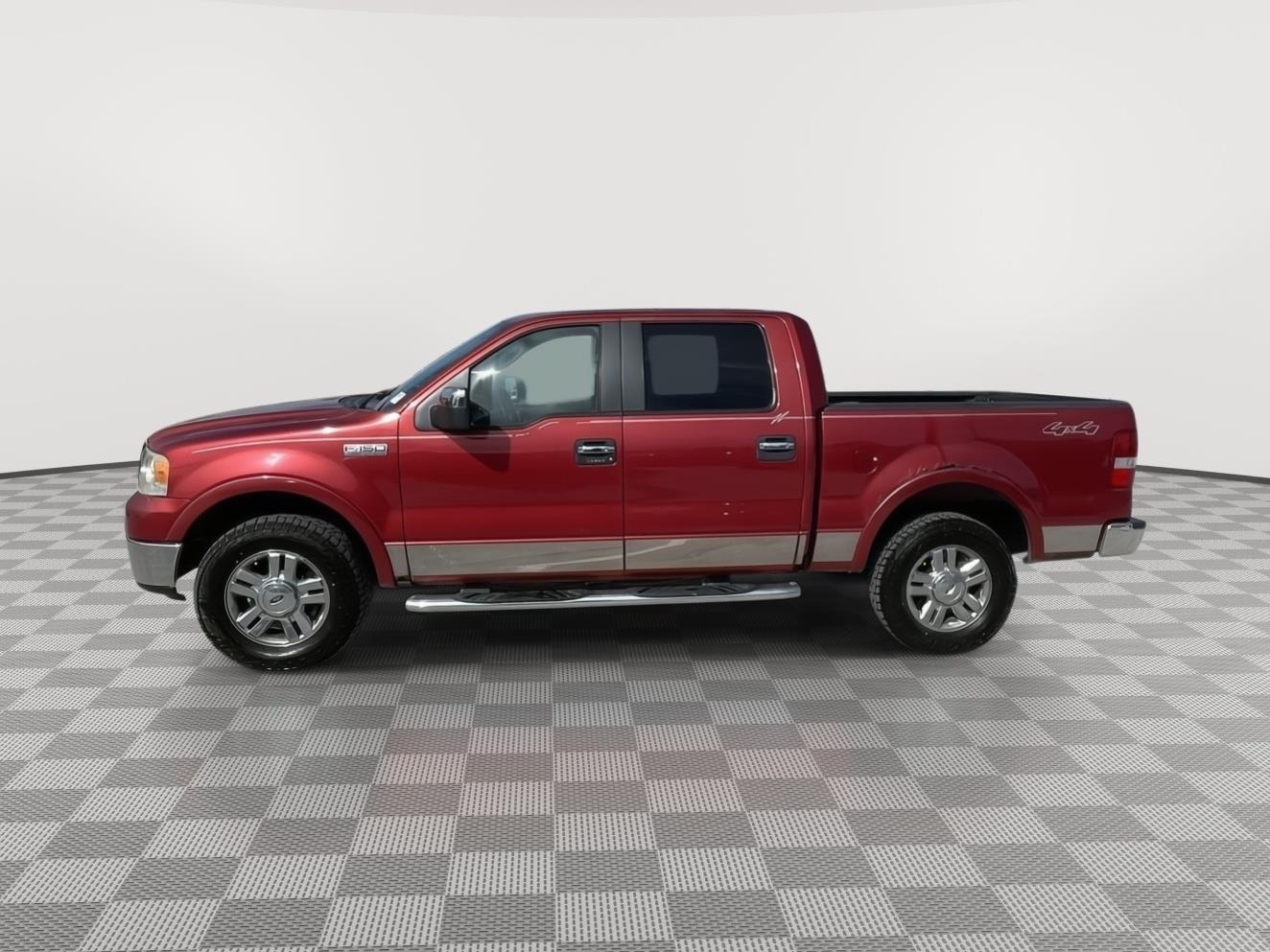 Vehicle photo 2