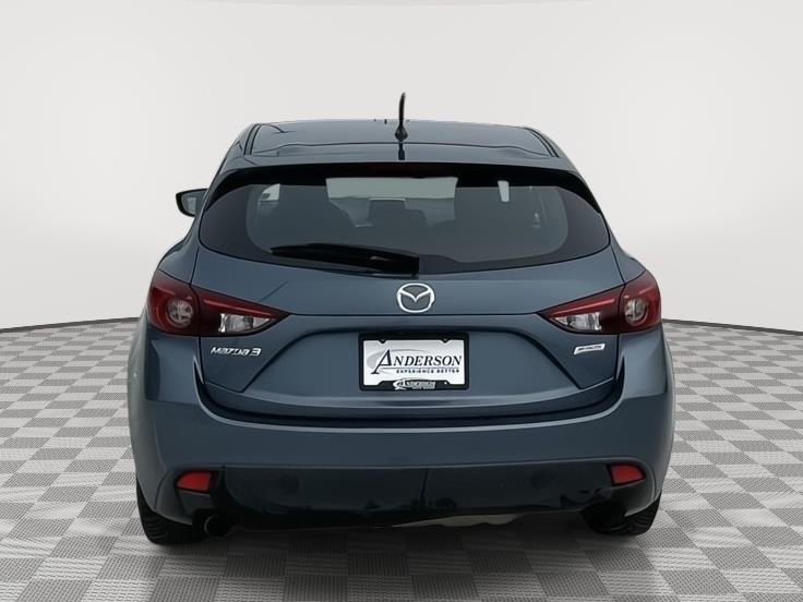 Vehicle photo 5