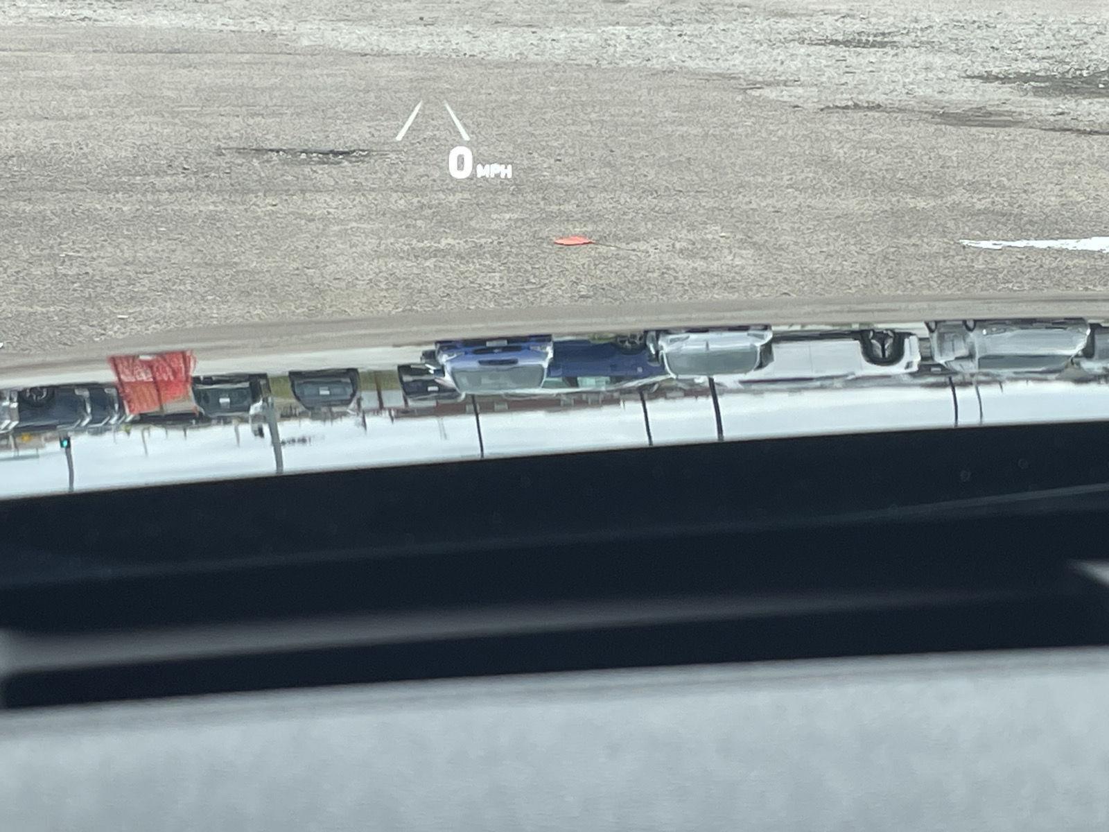 Vehicle photo 12