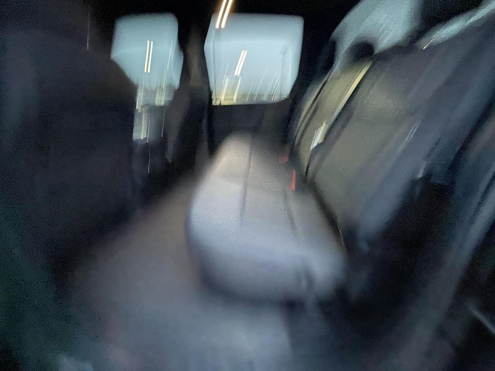 Vehicle photo 14