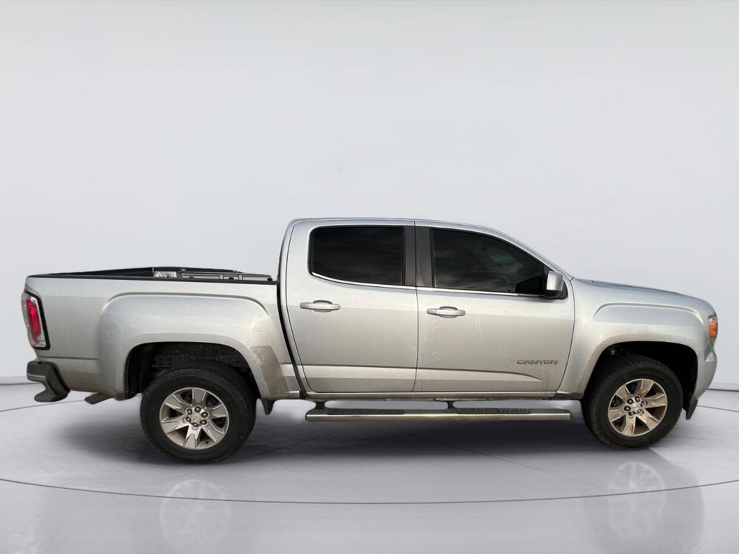 Quicksilver Metallic 2017 GMC Canyon Pickup Truck 4X2 8-Speed Automatic