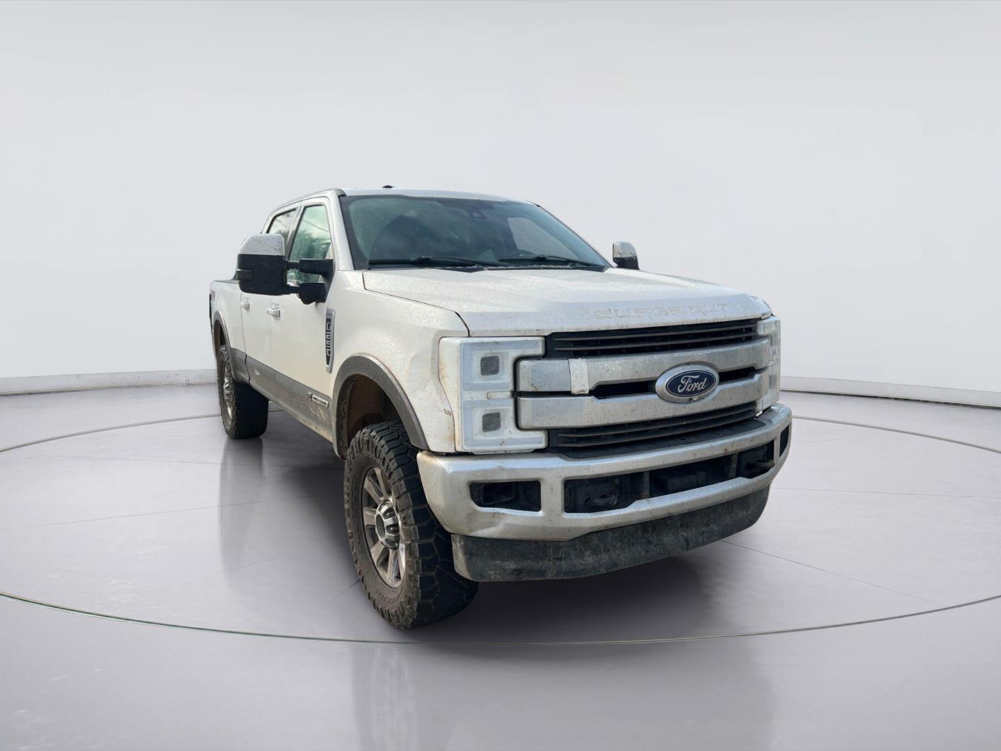 2018 Ford F-250 Super Duty Lariat Crew Cab 4WD