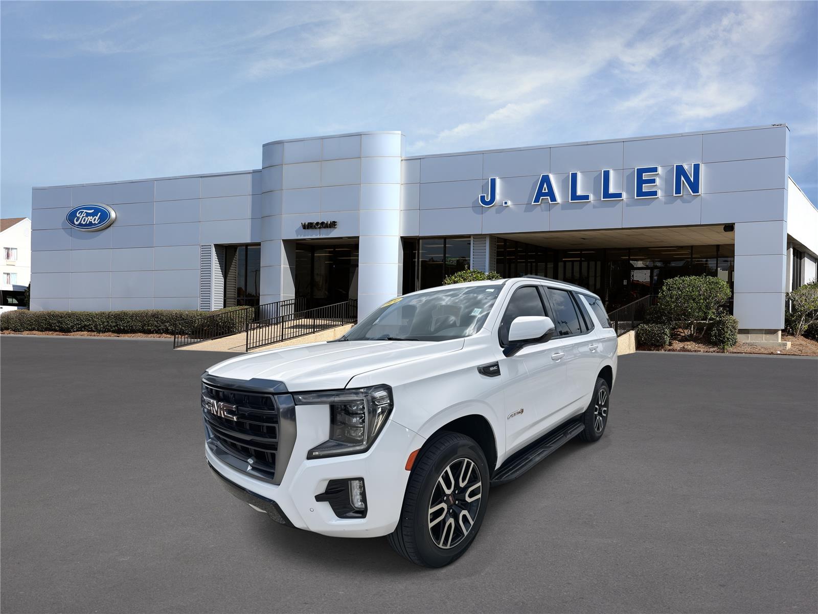 Summit White 2024 GMC Yukon SUV / Crossover Four-Wheel Drive Automatic