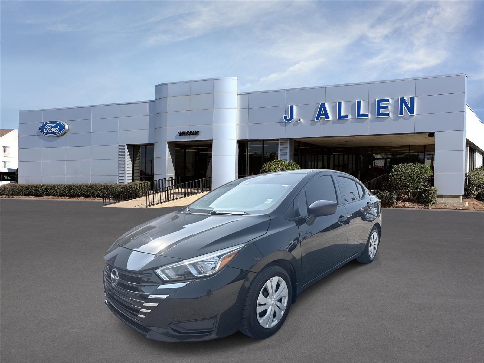 2023 Nissan Versa S FWD