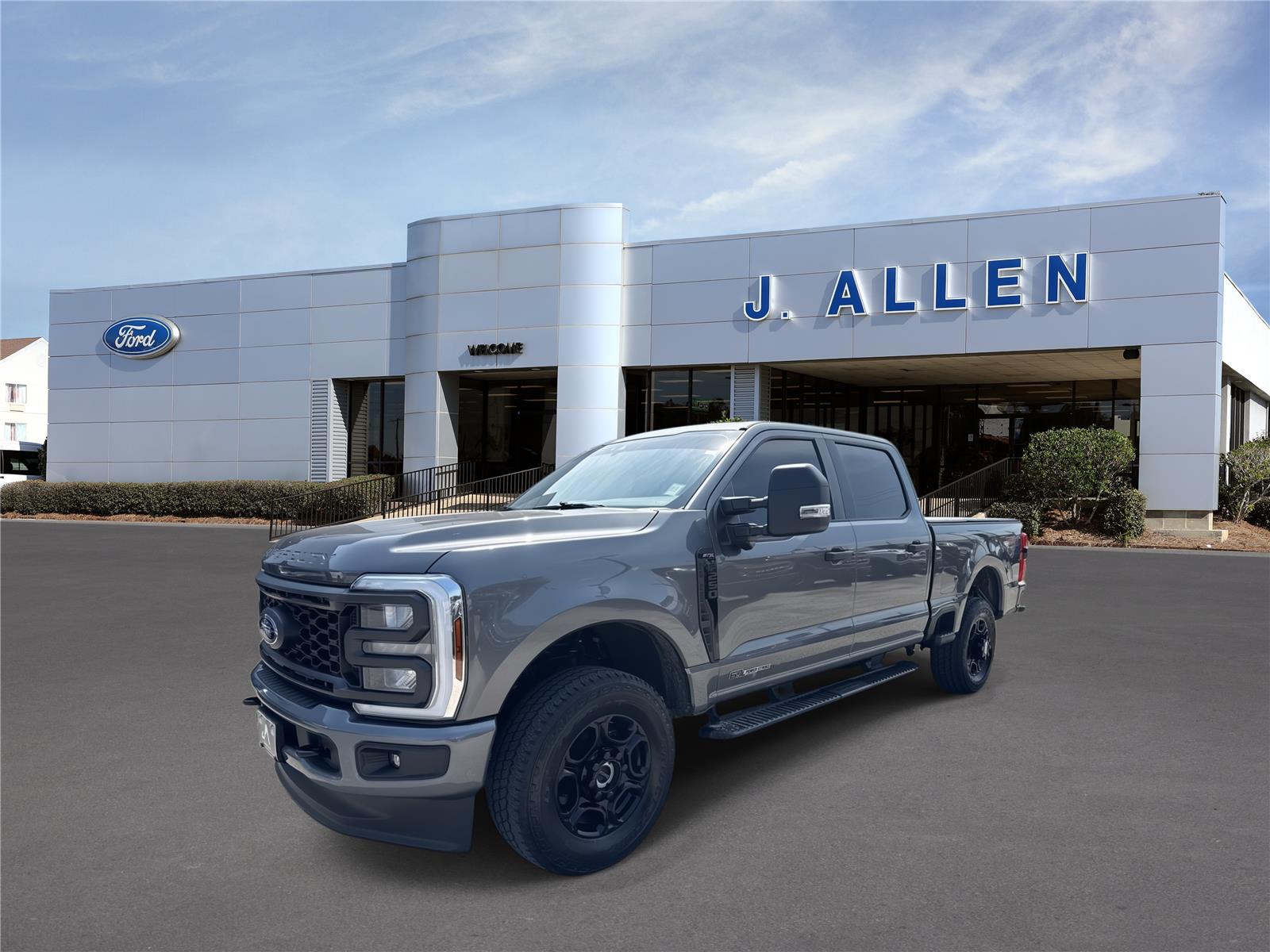 Carbonized Gray 2025 Ford F-250 Super Duty Pickup Truck Four-Wheel Drive Automatic