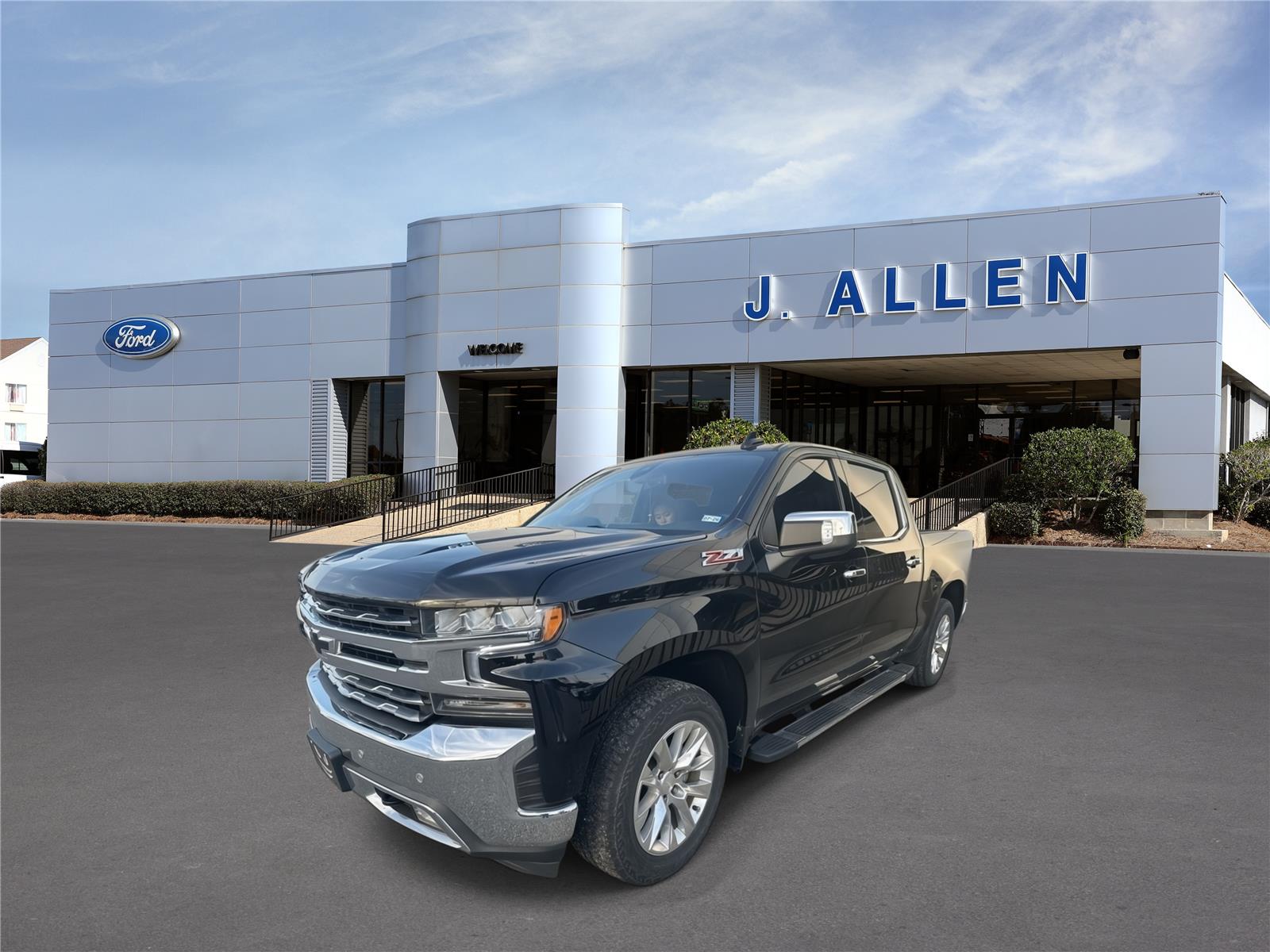  2021 Chevrolet Silverado 1500 LTZ Crew Cab 4WD   