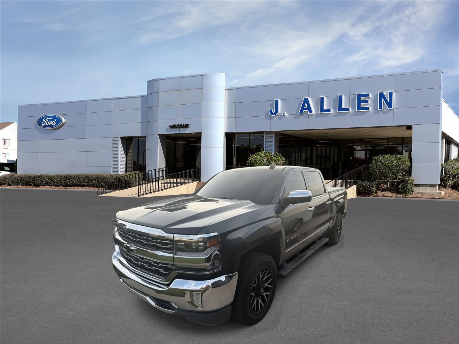 Gray (Graphite Metallic) 2018 Chevrolet Silverado 1500 Pickup Truck Four-Wheel Drive 6-Speed Automatic