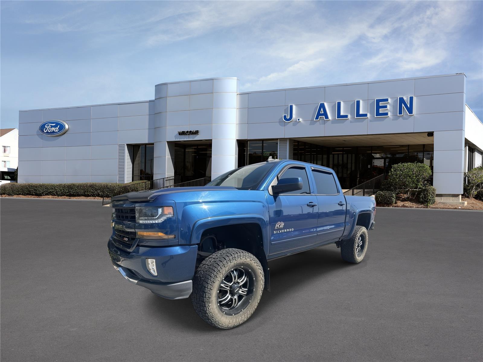 Deep Ocean Blue Metallic 2017 Chevrolet Silverado 1500 Pickup Truck Four-Wheel Drive 6-Speed Automatic