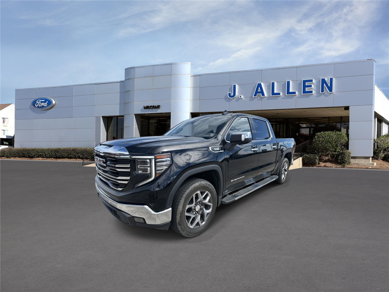 2024 GMC Sierra 1500 SLT Crew Cab 4WD