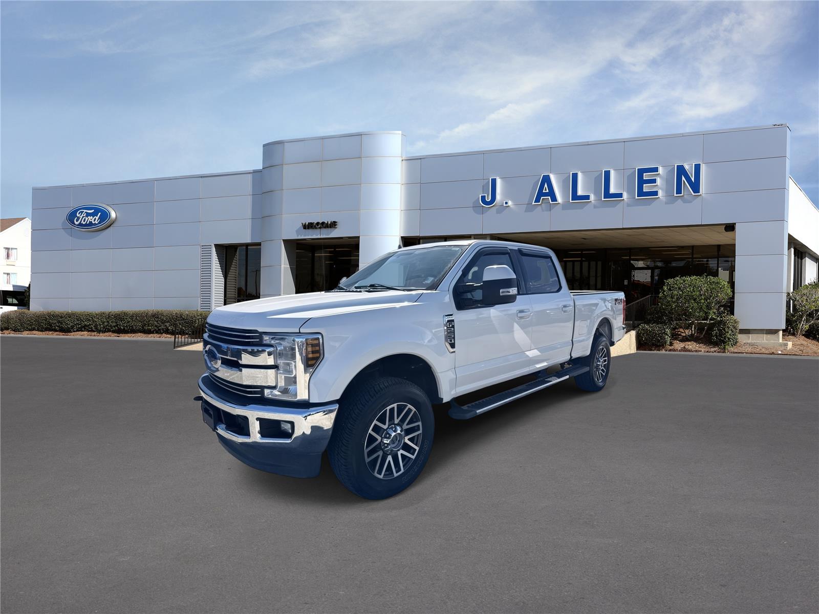 2019 Ford F-250 Super Duty Lariat Crew Cab 4WD