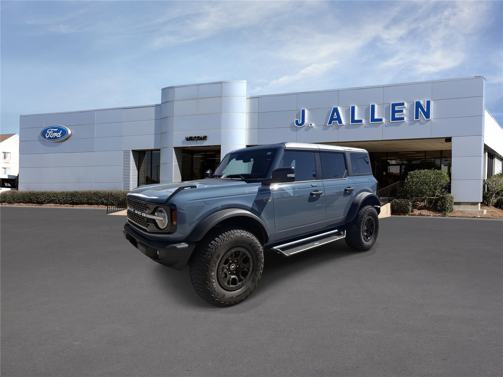 2022 Ford Bronco Wildtrak Advanced 4-Door 4WD