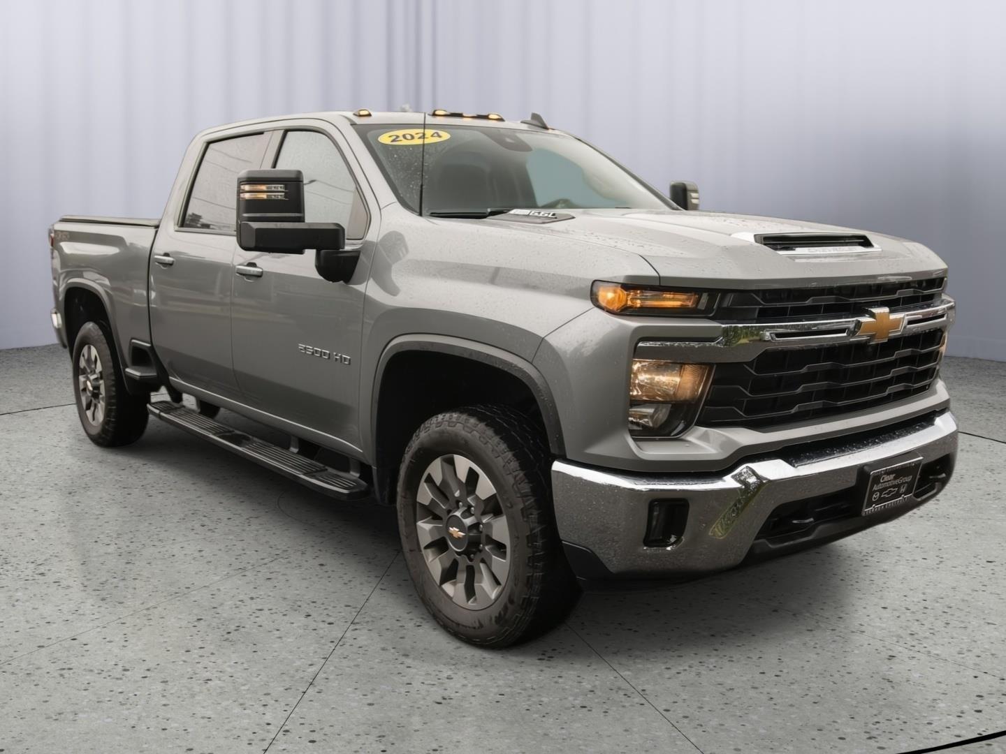 Sterling Gray Metallic 2024 Chevrolet Silverado 2500HD Pickup Truck Four-Wheel Drive Automatic