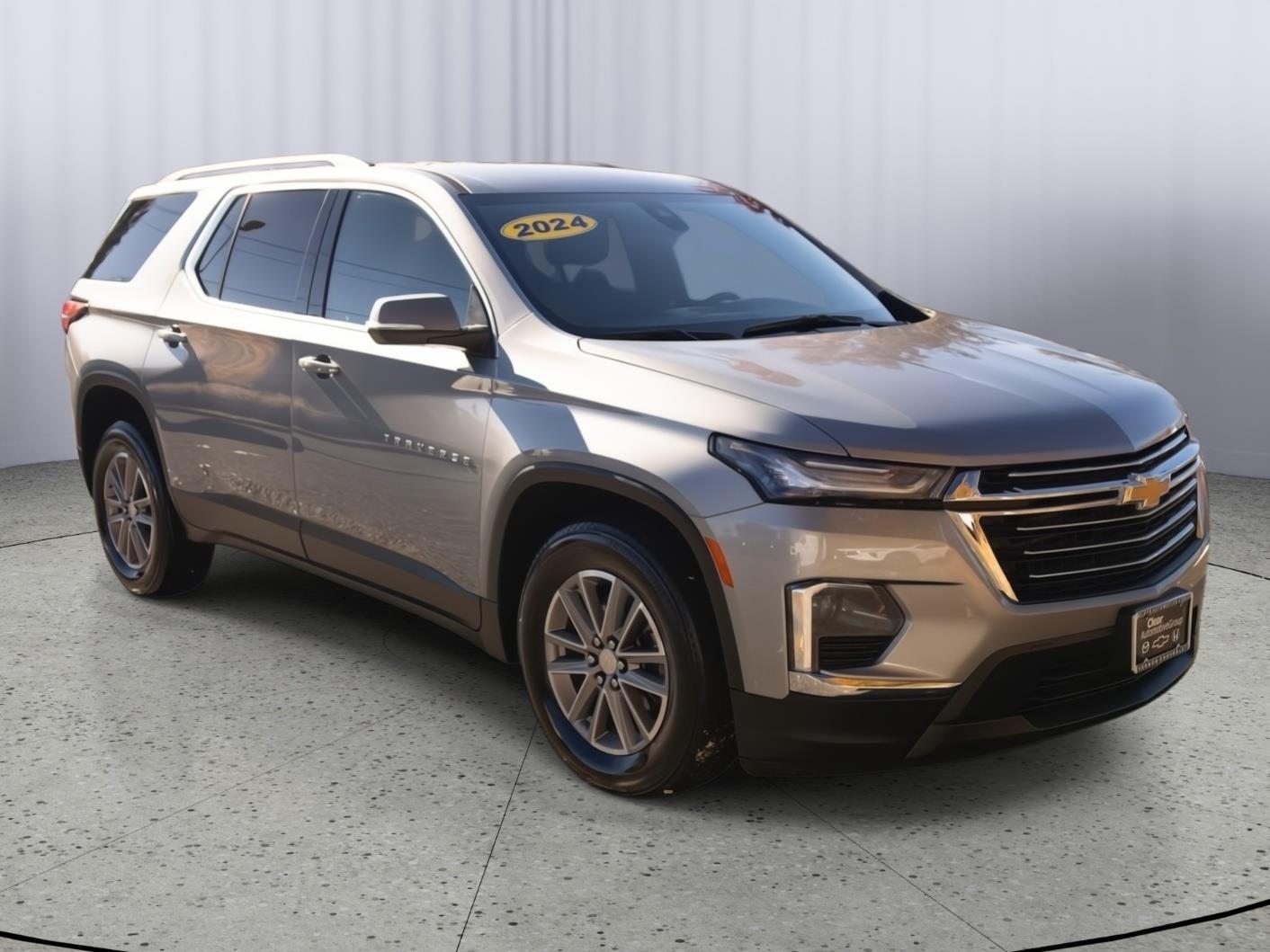 2024 Chevrolet Traverse Limited LT Cloth AWD