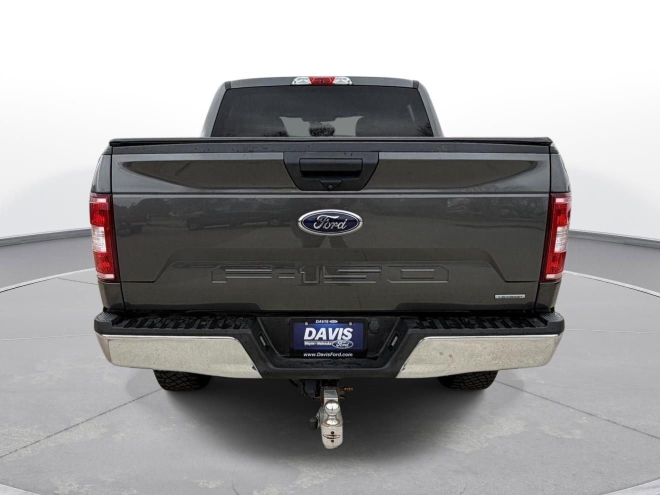 View vehicle photo 4