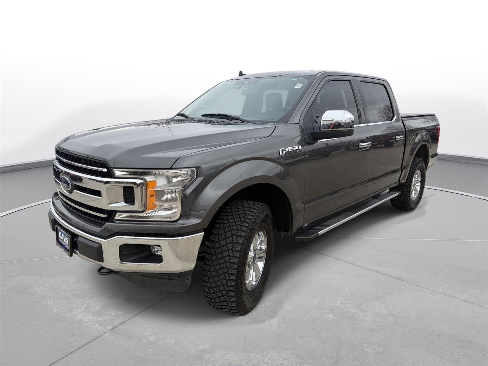 View vehicle photo 7