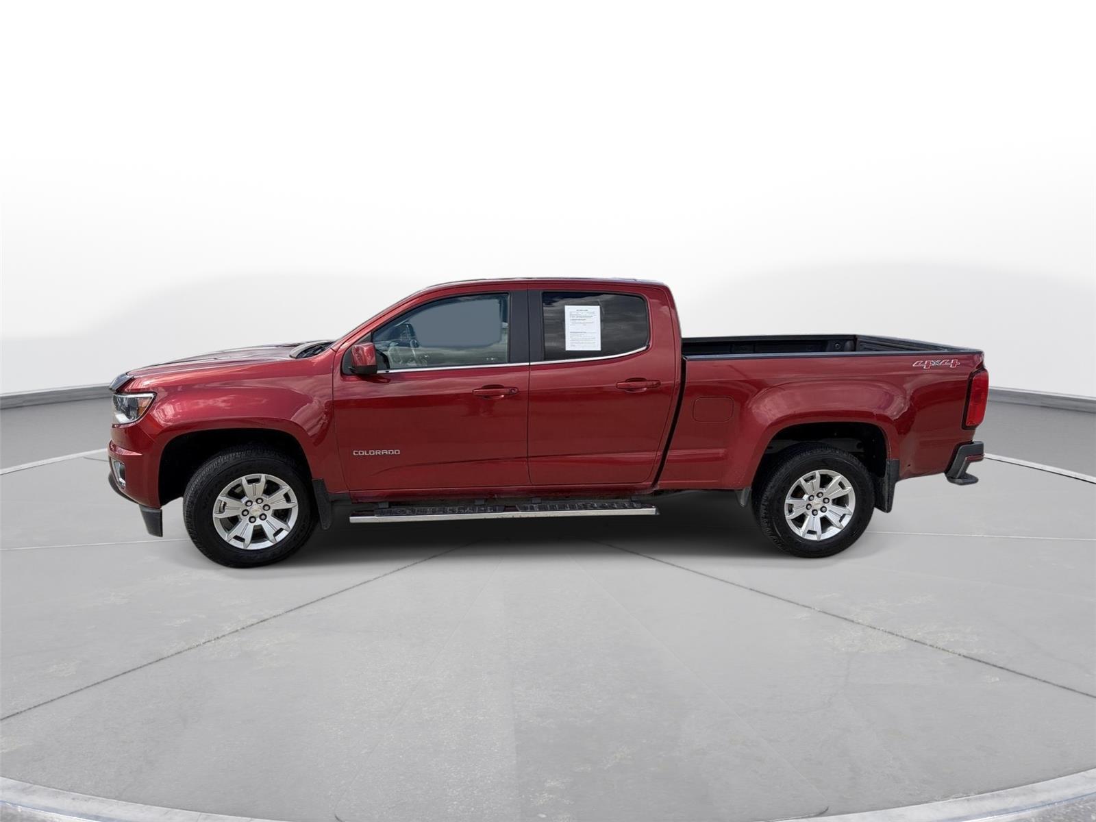 View vehicle photo 7