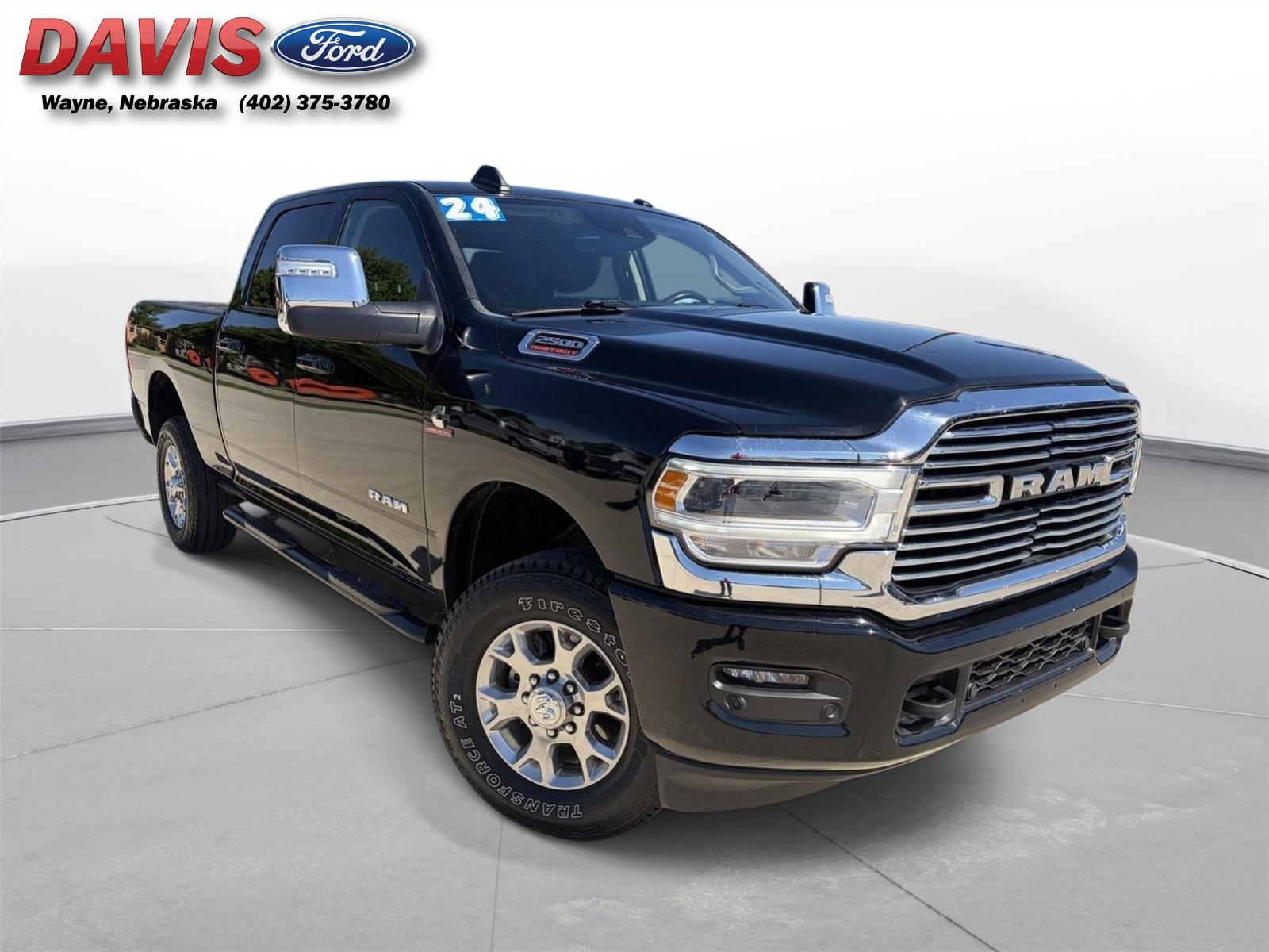 Diamond Black Crystal Pearlcoat 2024 RAM 2500 Laramie Crew Cab 4WD Pickup Truck Four-Wheel Drive 6-Speed Automatic