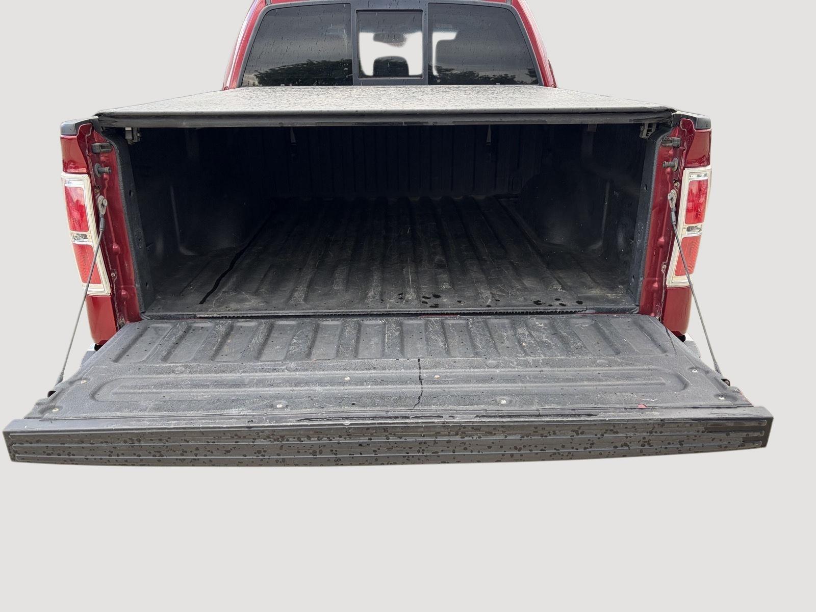 View vehicle photo 5