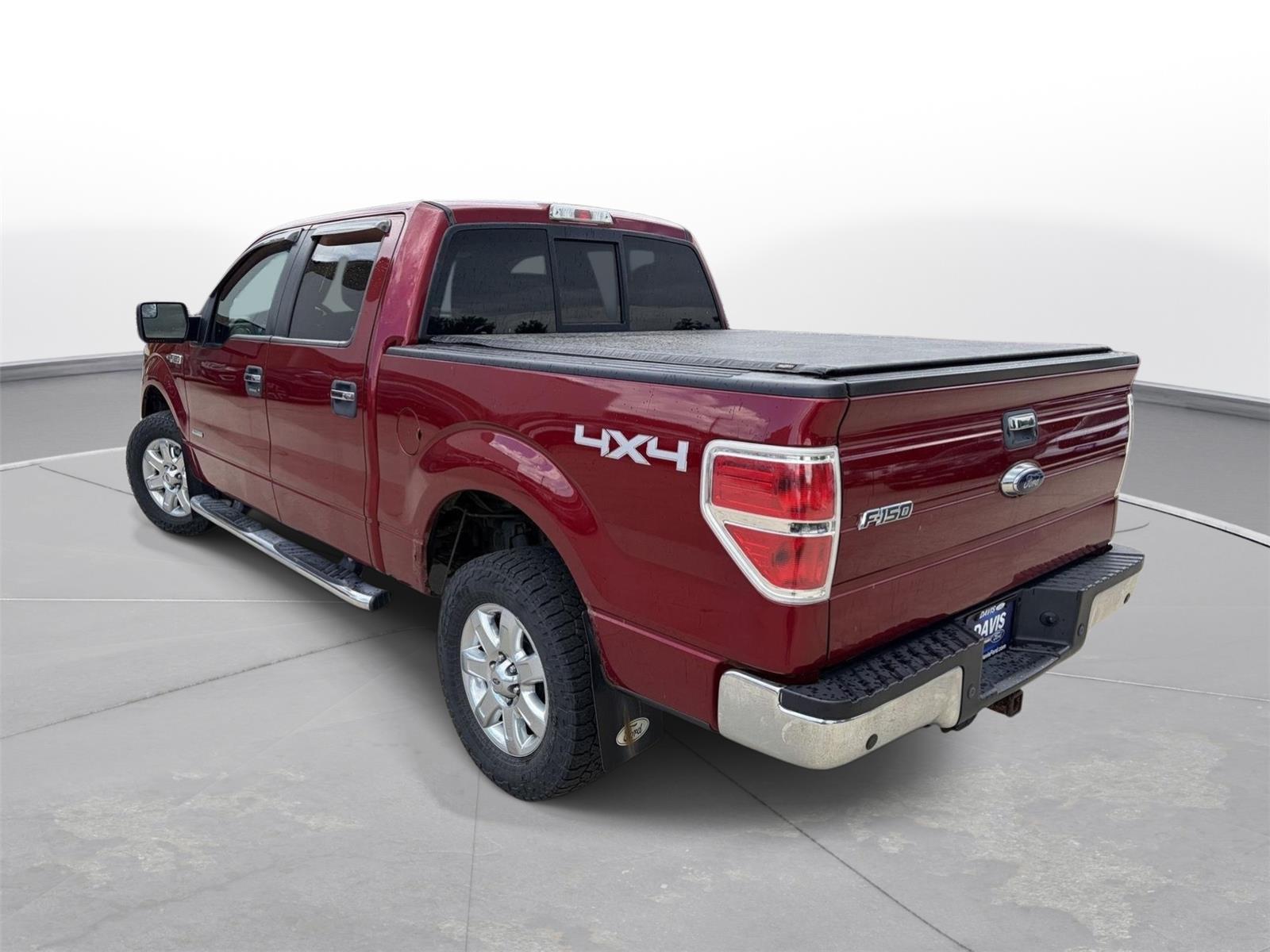 View vehicle photo 6