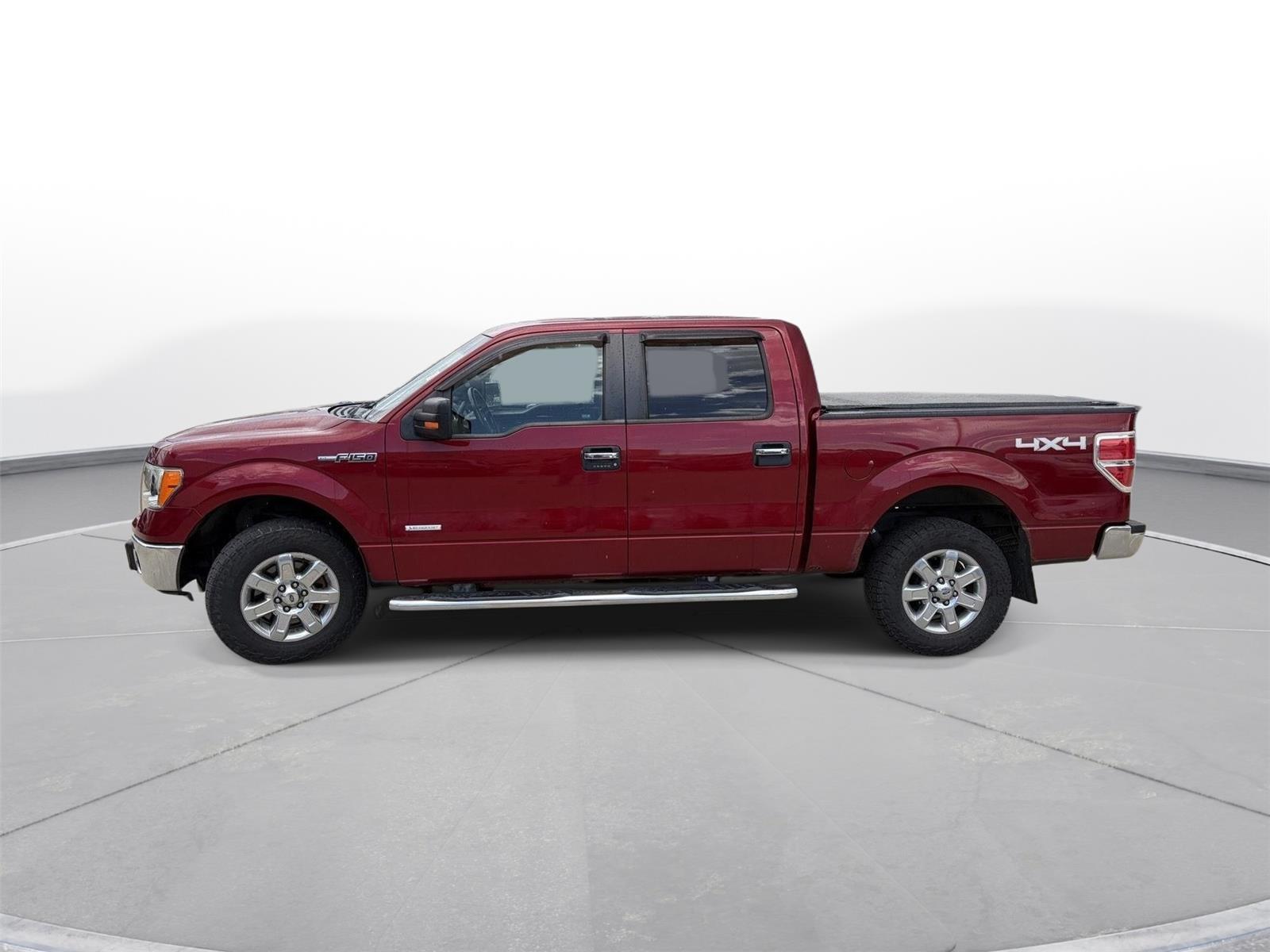 View vehicle photo 7