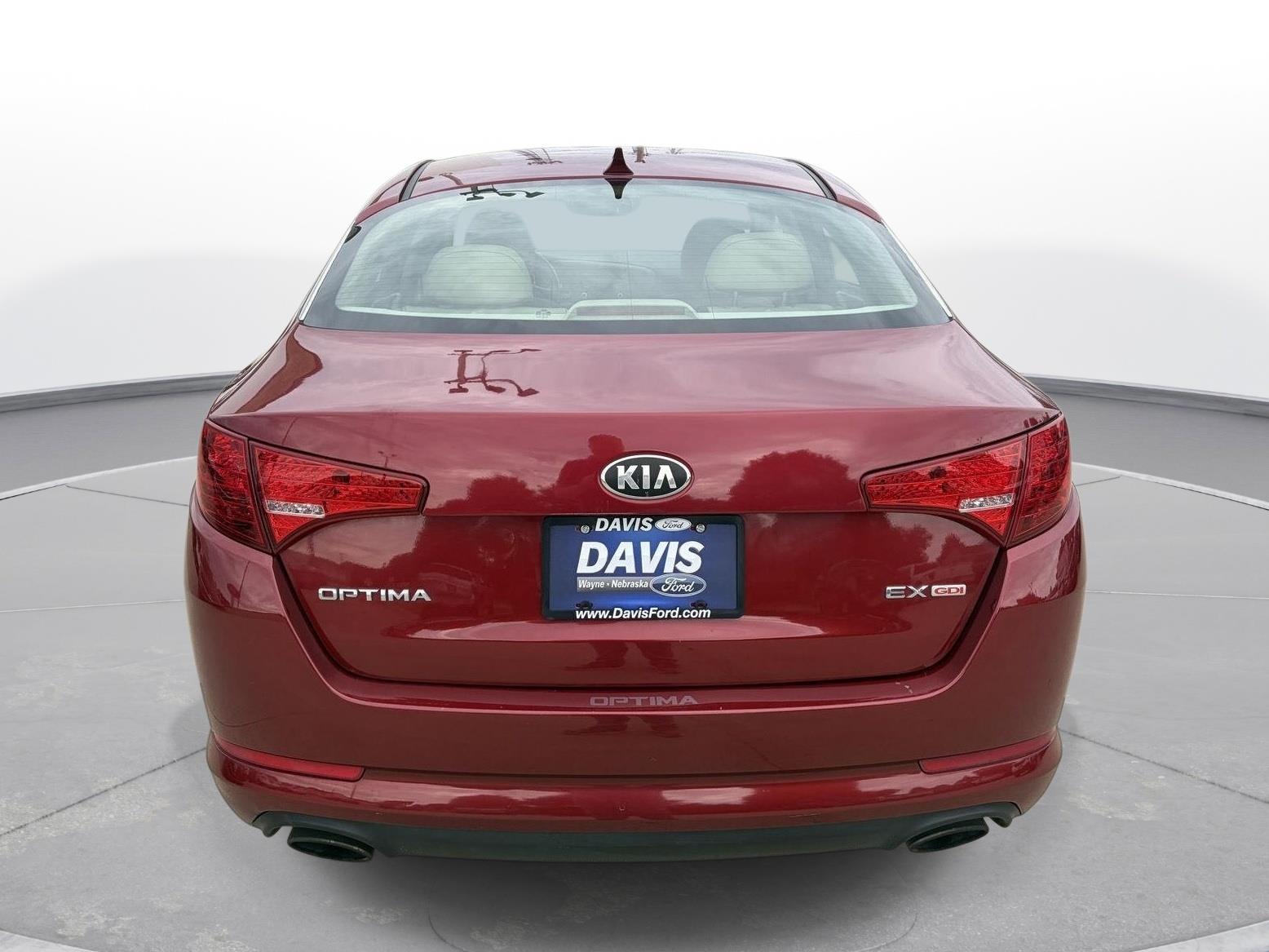 View vehicle photo 4