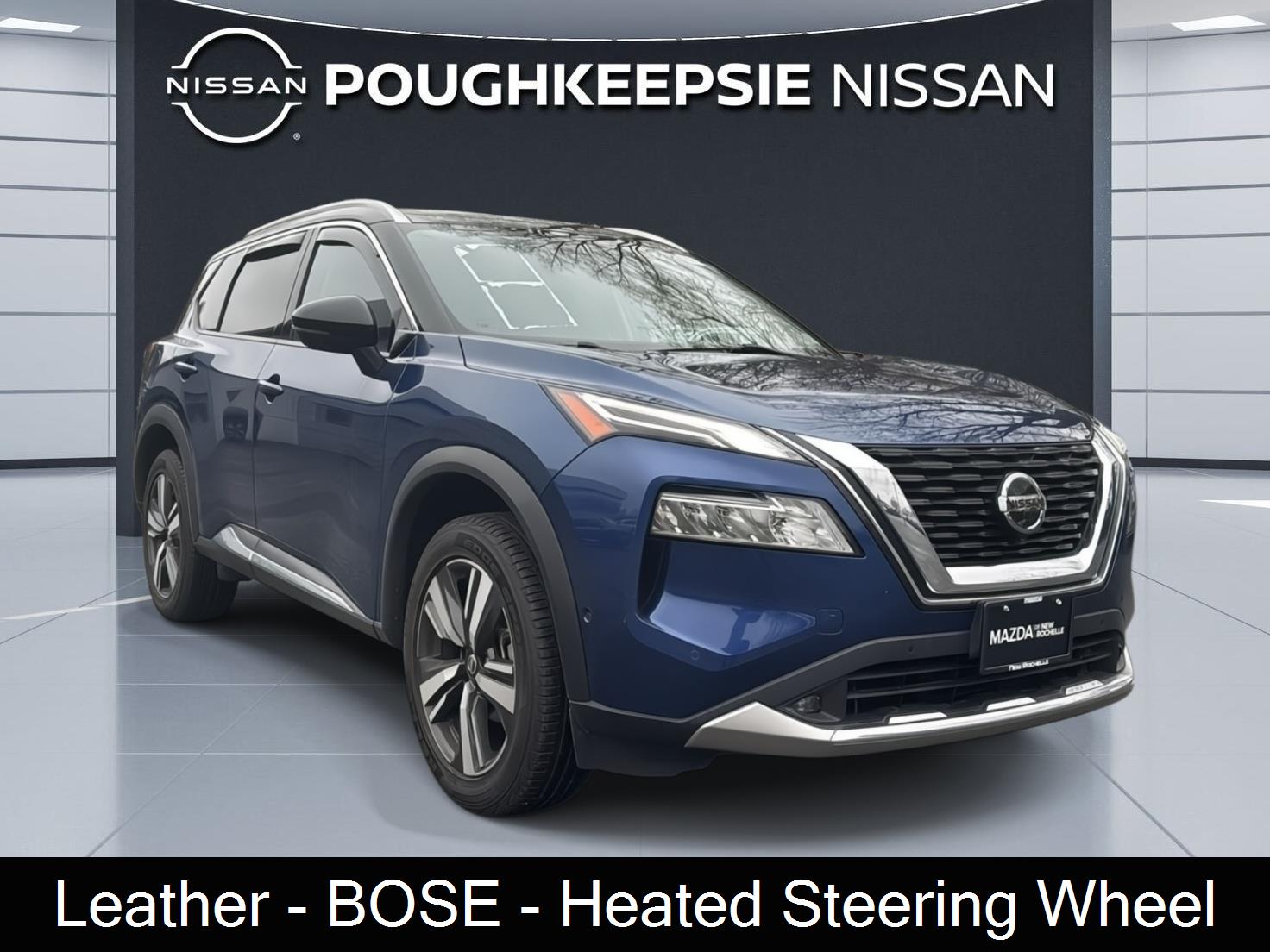 Caspian Blue Metallic/Super Black 2021 Nissan Rogue Platinum AWD SUV / Crossover All-Wheel Drive Continuously Variable Transmission