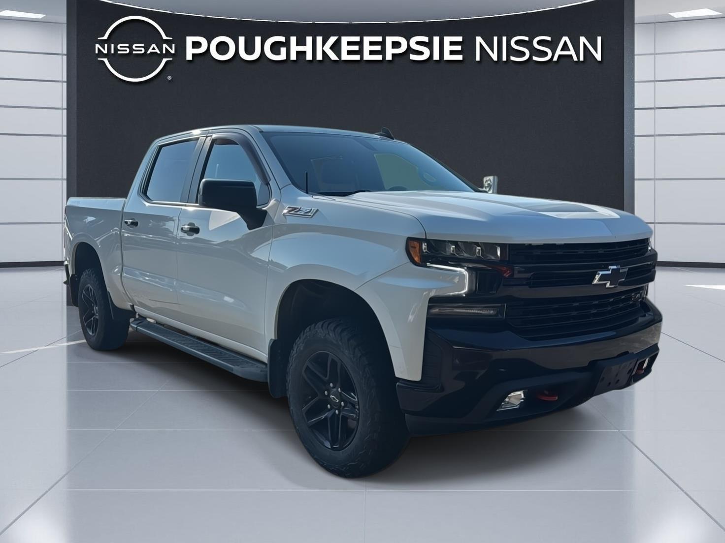 Summit White 2021 Chevrolet Silverado 1500 Pickup Truck Four-Wheel Drive Automatic