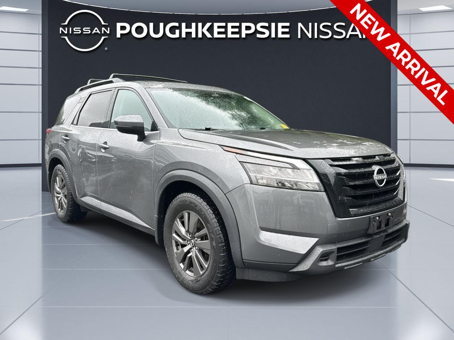 Gray (Gun Metallic) 2022 Nissan Pathfinder SUV / Crossover All-Wheel Drive Automatic