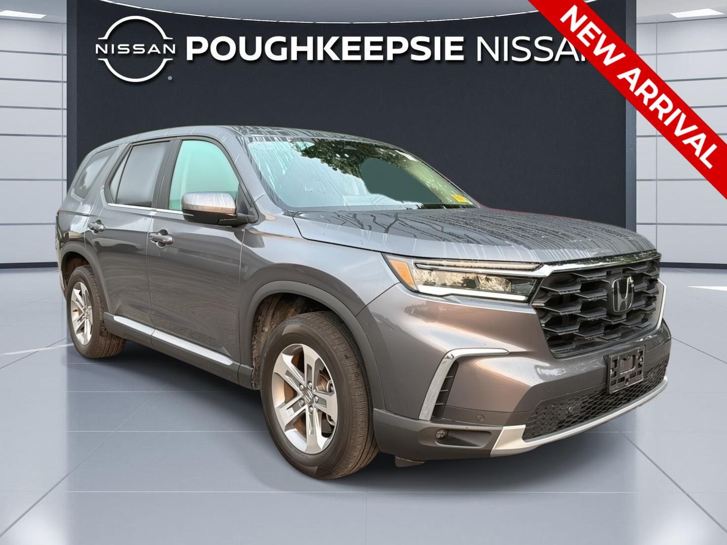 Gray (Modern Steel Metallic) 2025 Honda Pilot SUV / Crossover All-Wheel Drive Automatic