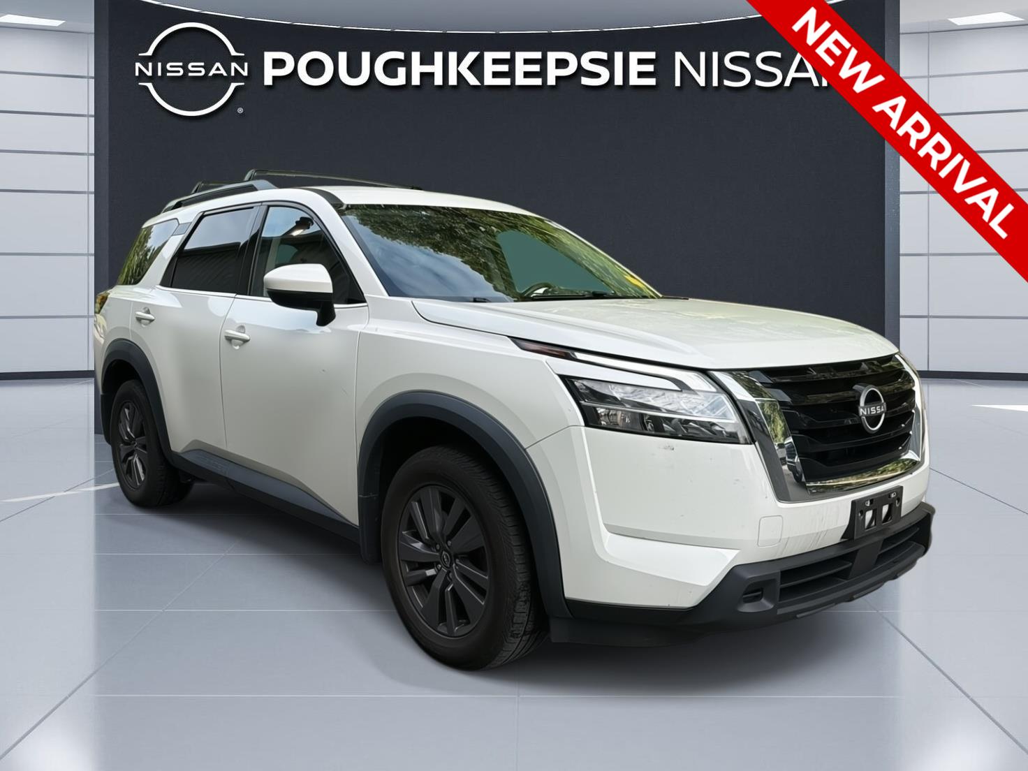 Pearl White Tricoat 2022 Nissan Pathfinder SUV / Crossover All-Wheel Drive Automatic