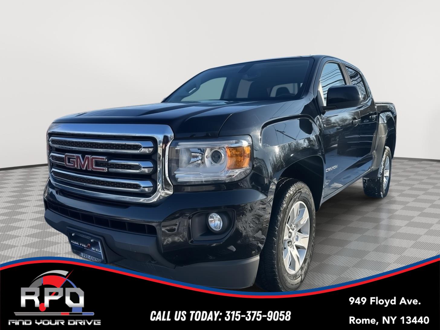 Onyx Black 2018 GMC Canyon SLE Crew Cab 4WD Pickup Truck Four-Wheel Drive 8-Speed Automatic