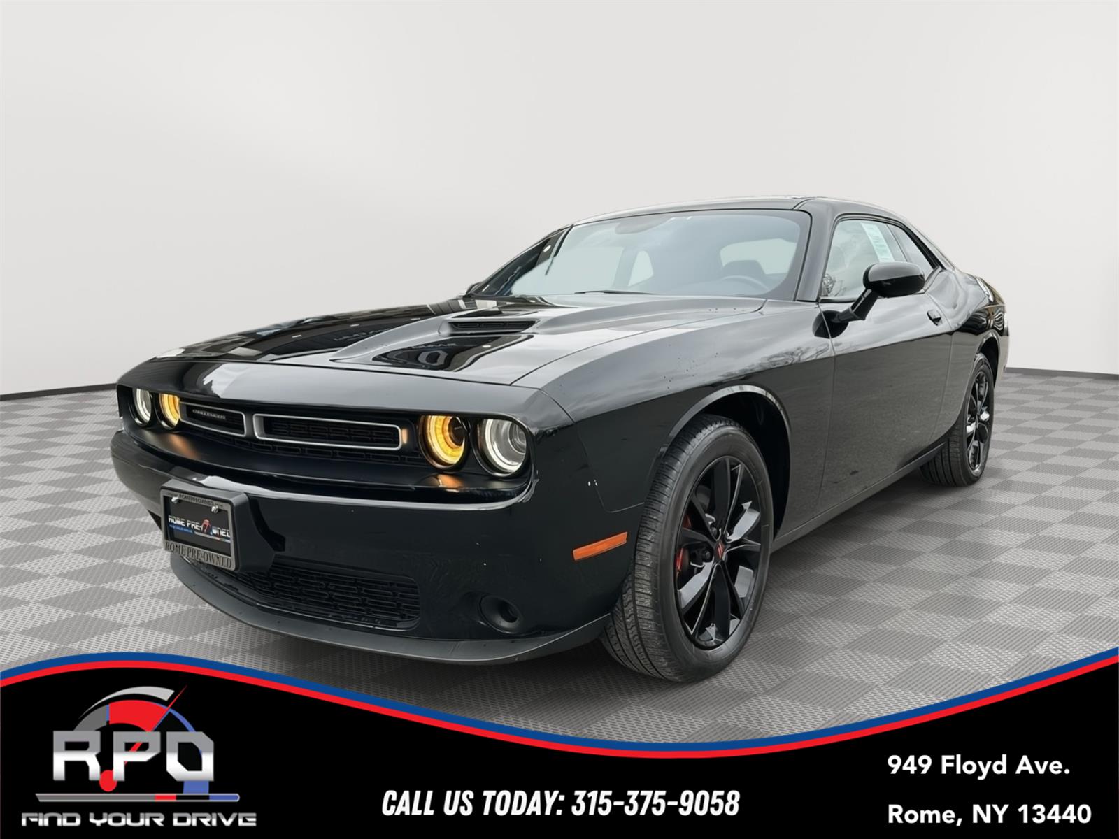 2021 Dodge Challenger SXT AWD